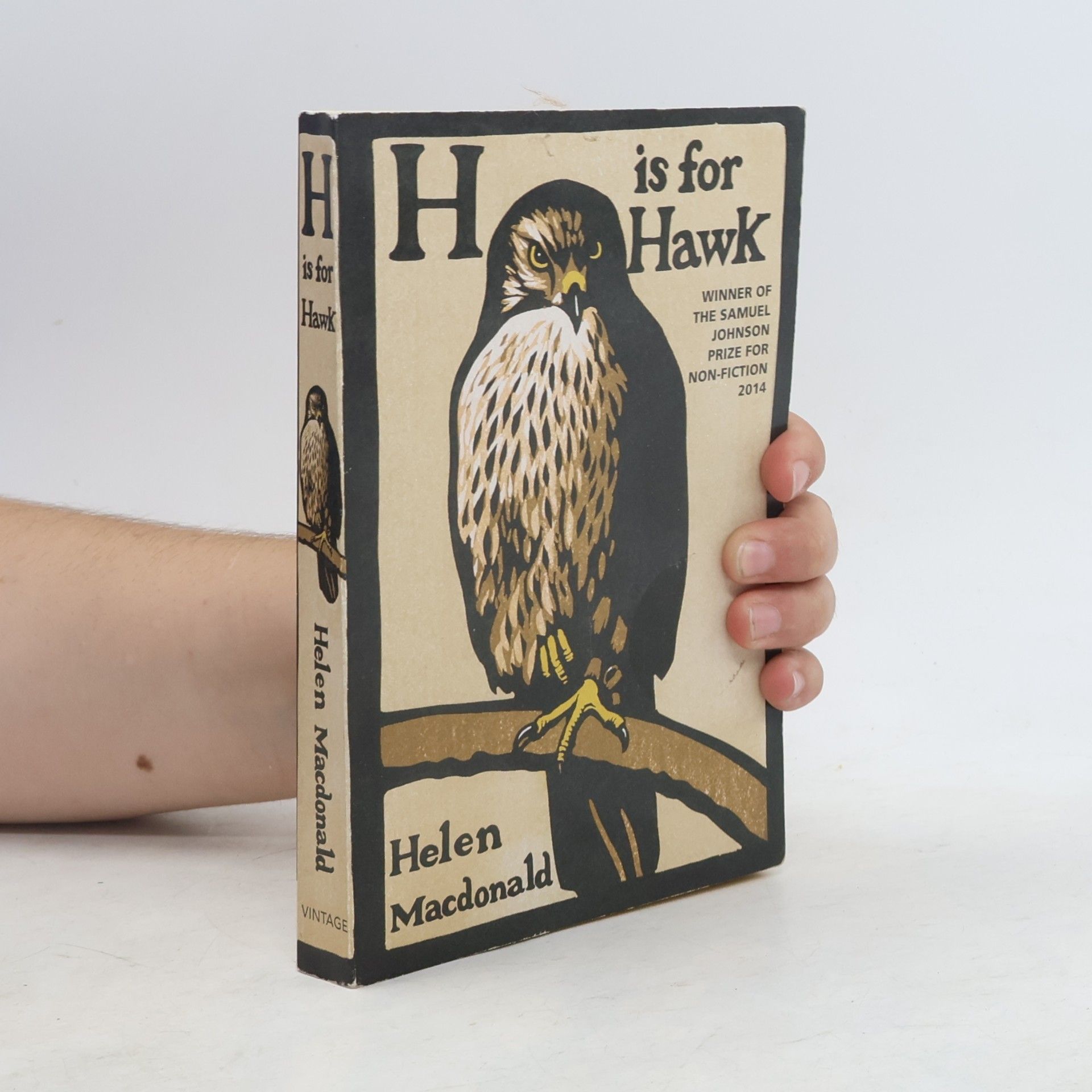 Helen Macdonald H is for Hawk