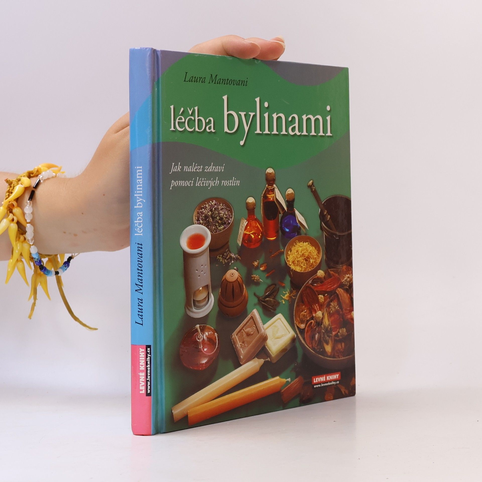 Laura Mantovani Léčba bylinami