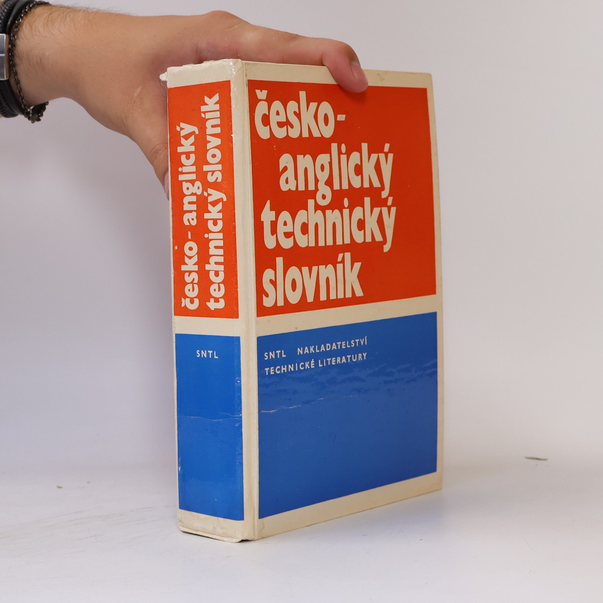 Various authors Česko-anglický technický slovník