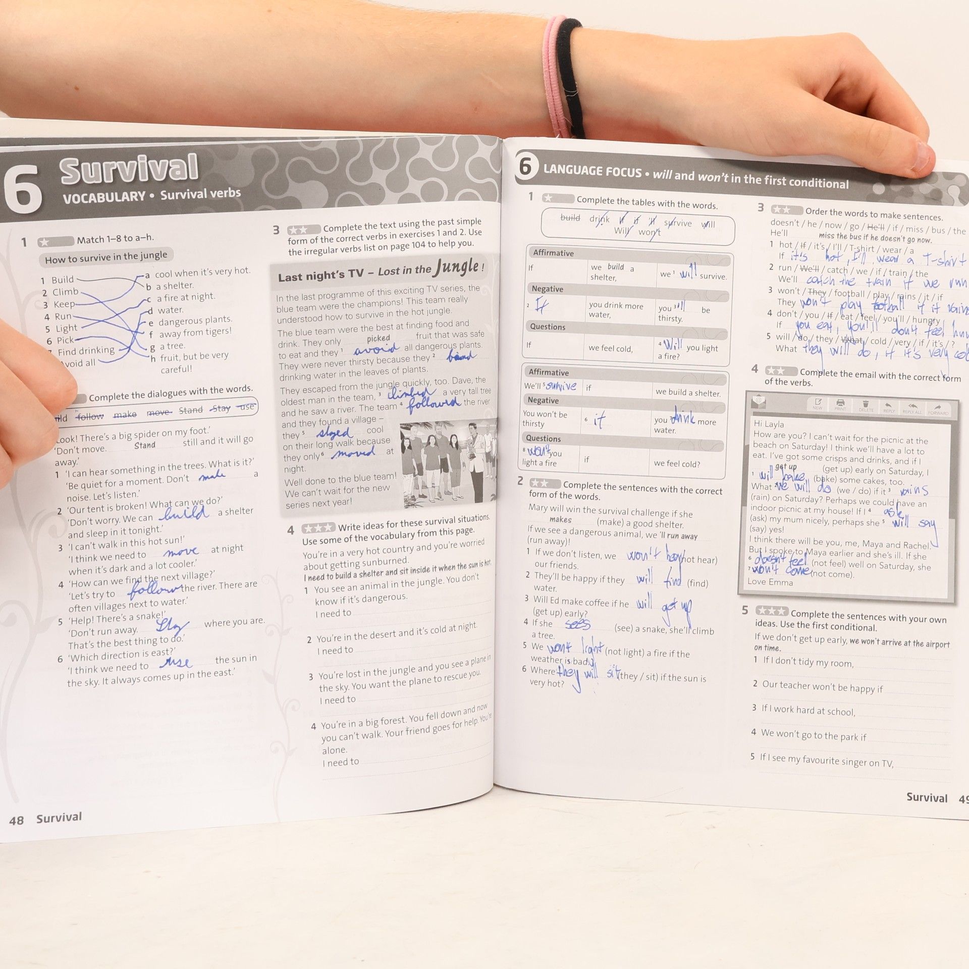 Wetz Ben English Plus: Level 2: Workbook with access to Practice Kit