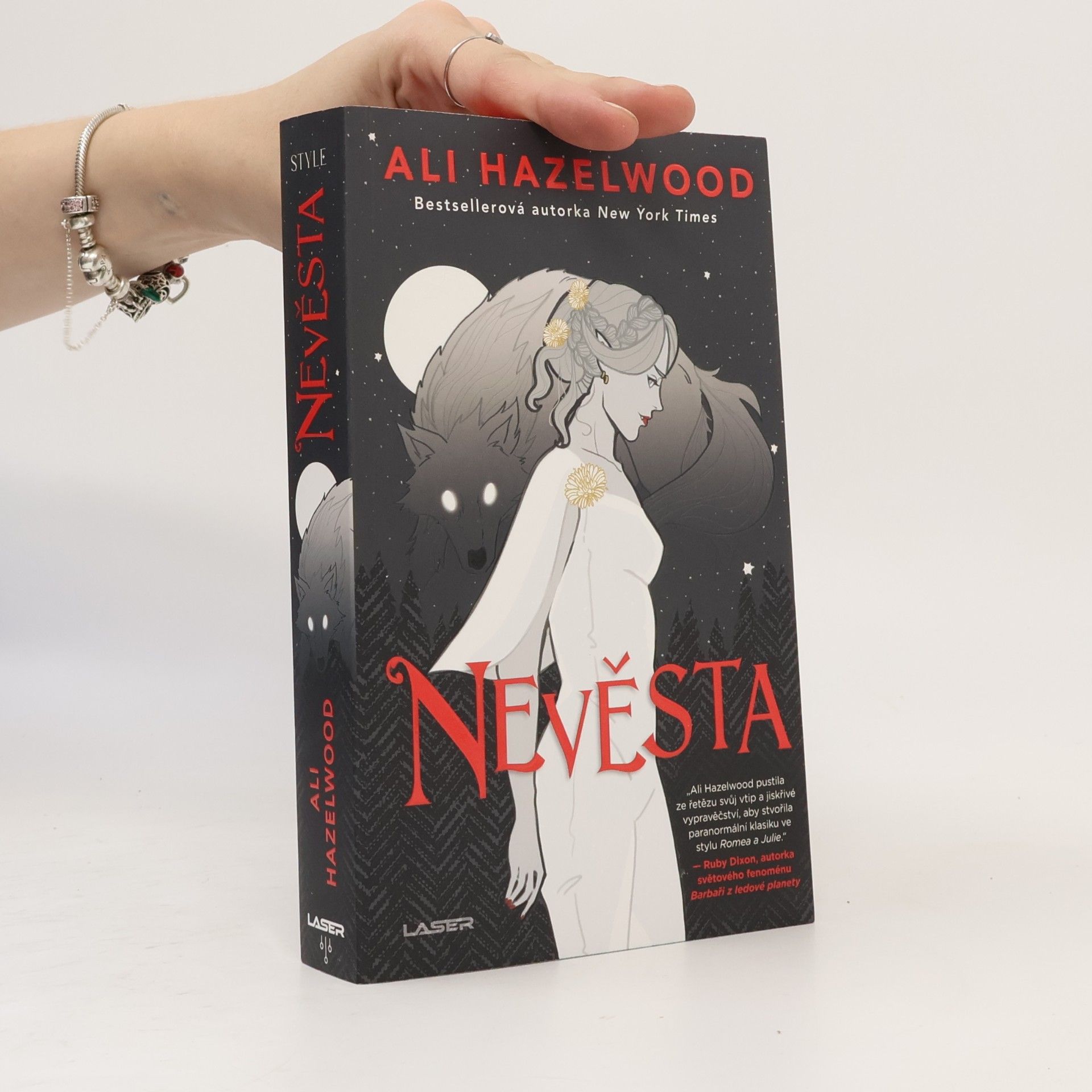 Ali Hazelwood Nevěsta