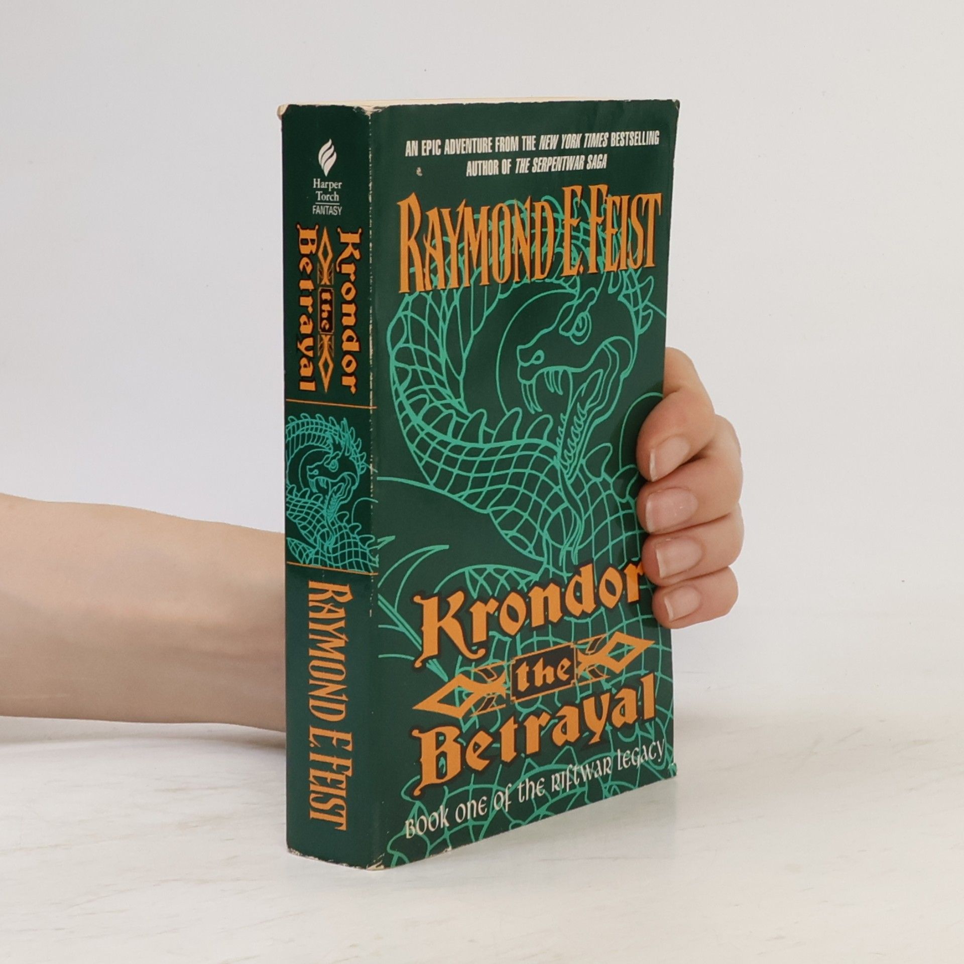 Raymond E. Feist Krondor: The Betrayal: Book One of the Riftwar Legacy
