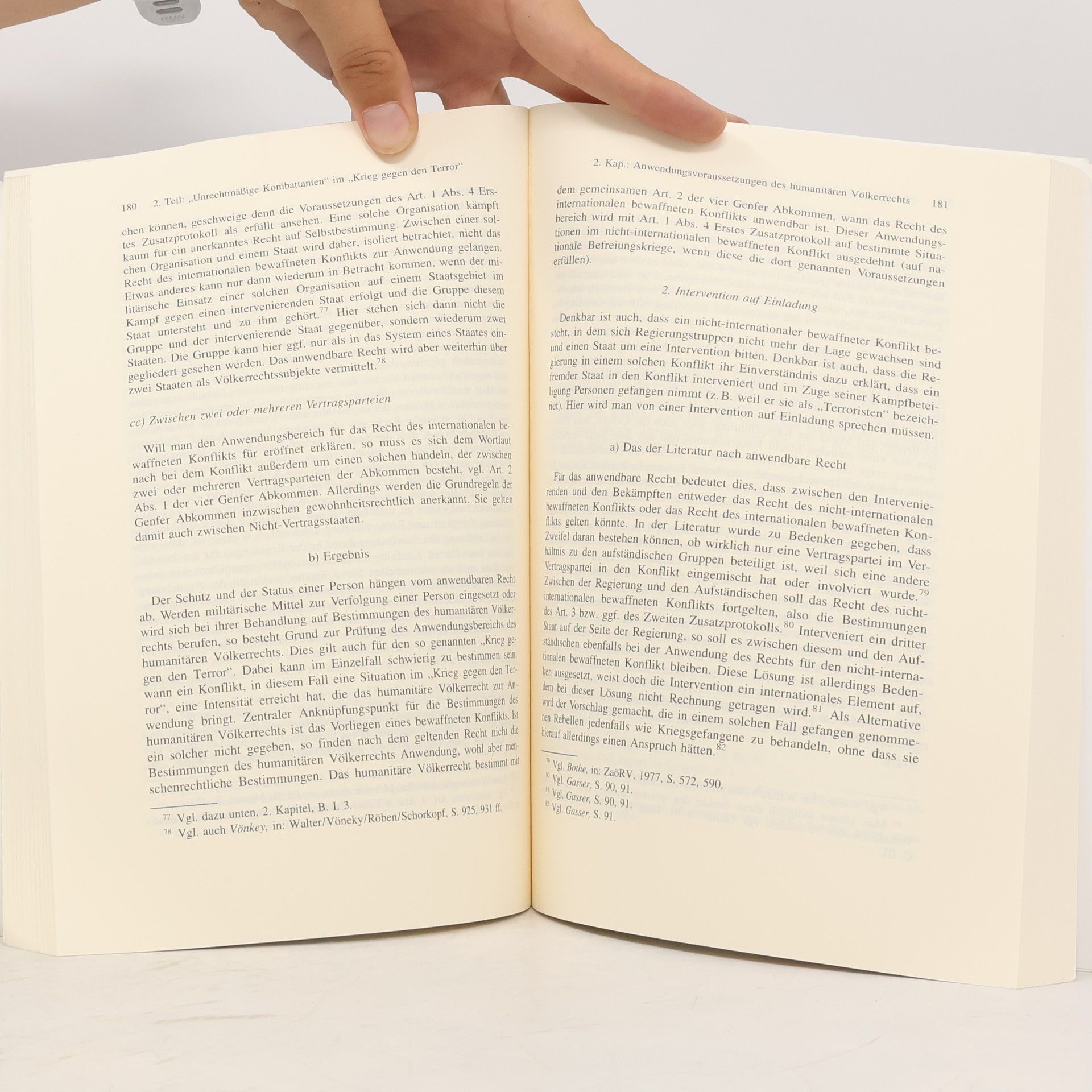 Judith Wieczorek Veröffentlichungen des Walther-Schücking-Instituts für Internationales Recht an der Universität Kiel - 153: Unrechtmäßige Kombattanten und humanitäres Völkerrecht: Dissertationsschrift