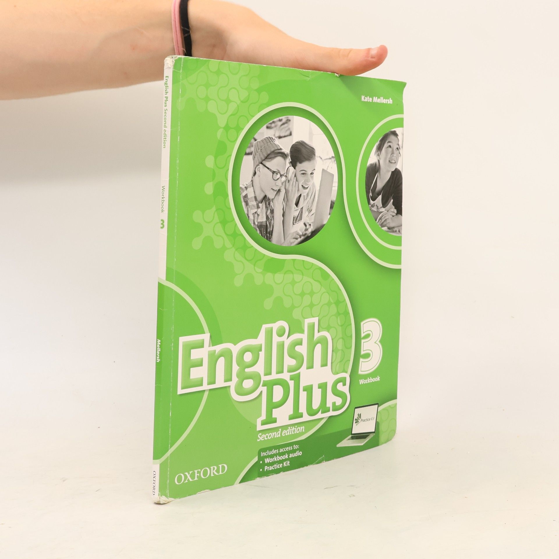 Wetz Ben English Plus Second Edition 3 Workbook
