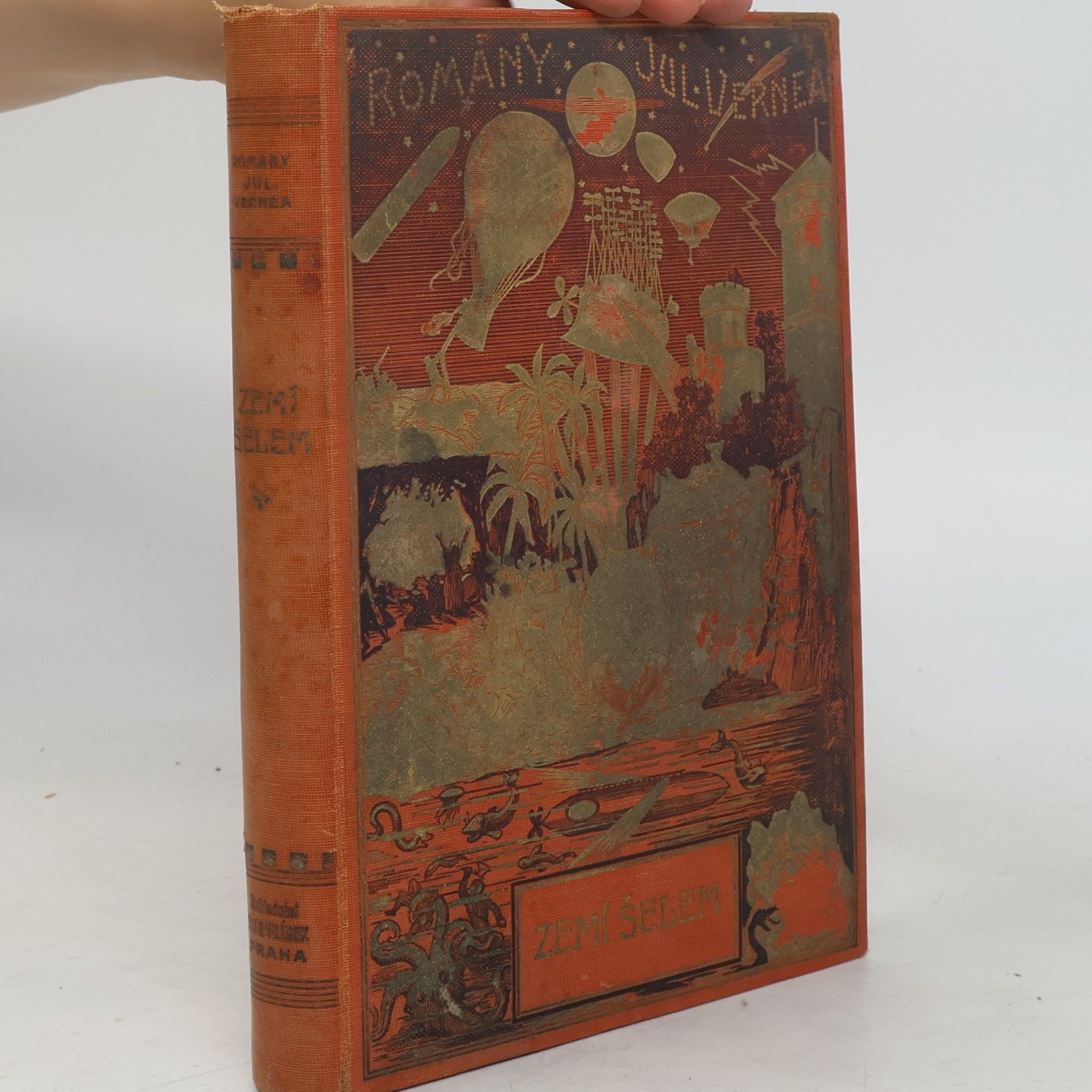 Jules Verne Zemí šelem