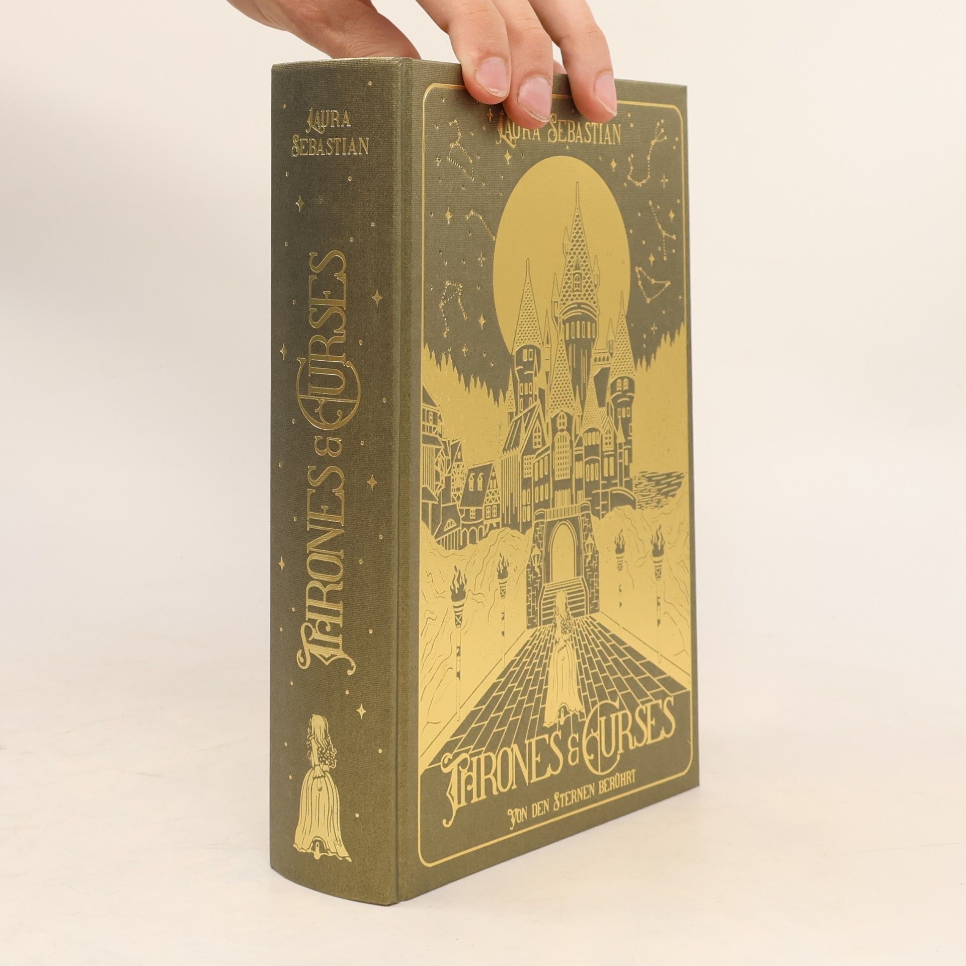 Laura Sebastian Thrones and Curses. Von den Sternen berührt