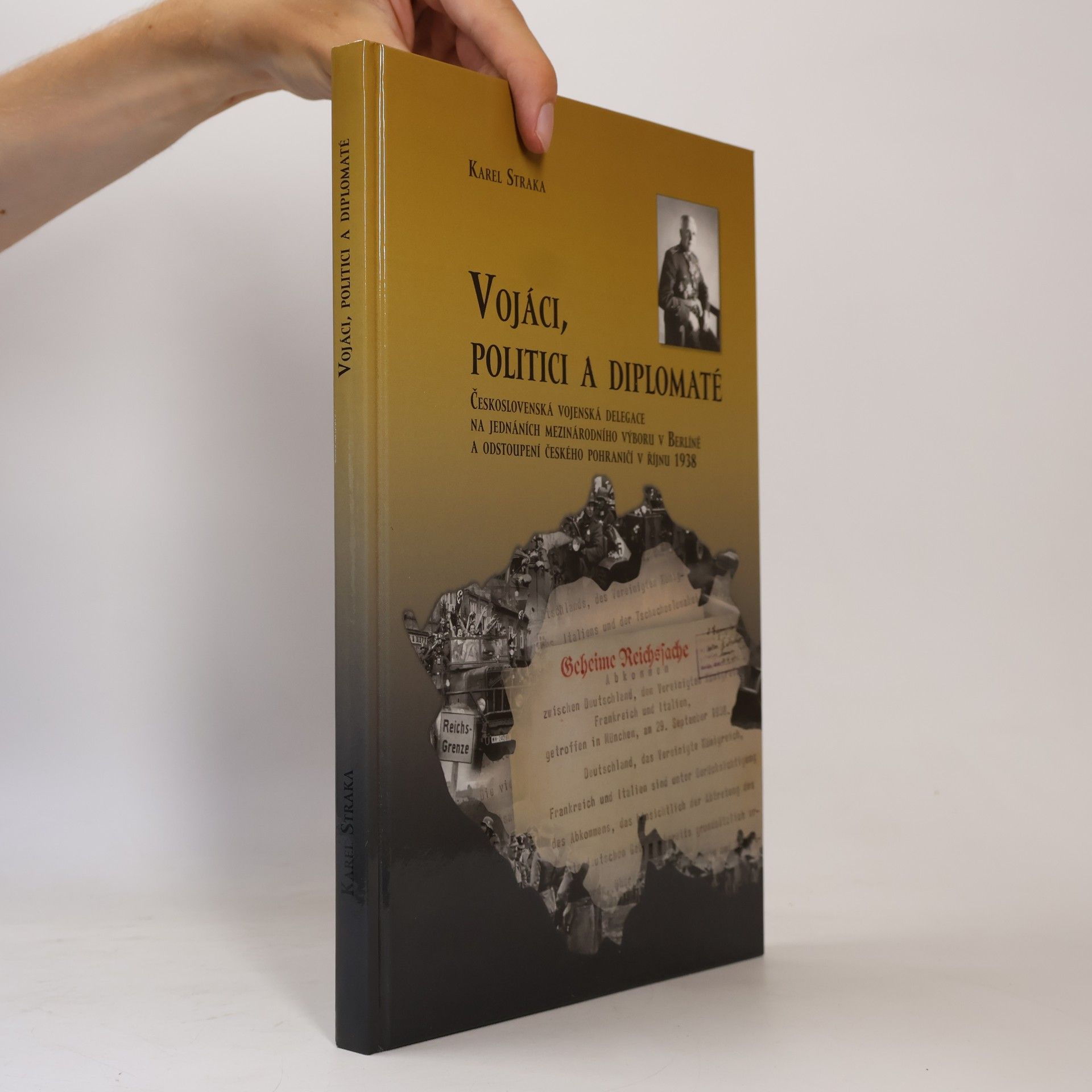 Vojáci, politici a diplomaté