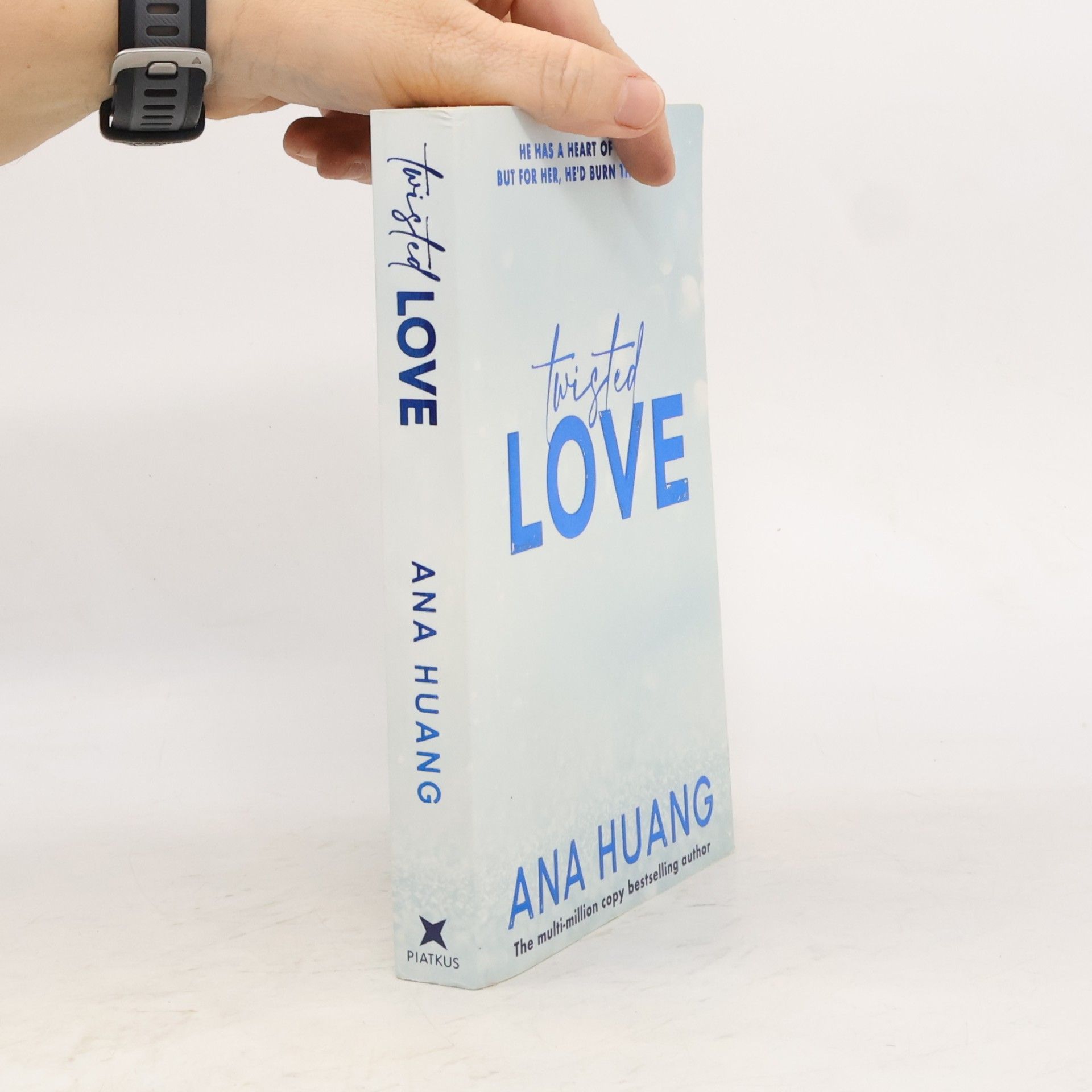 Ana Huang Twisted love. Twisted book one