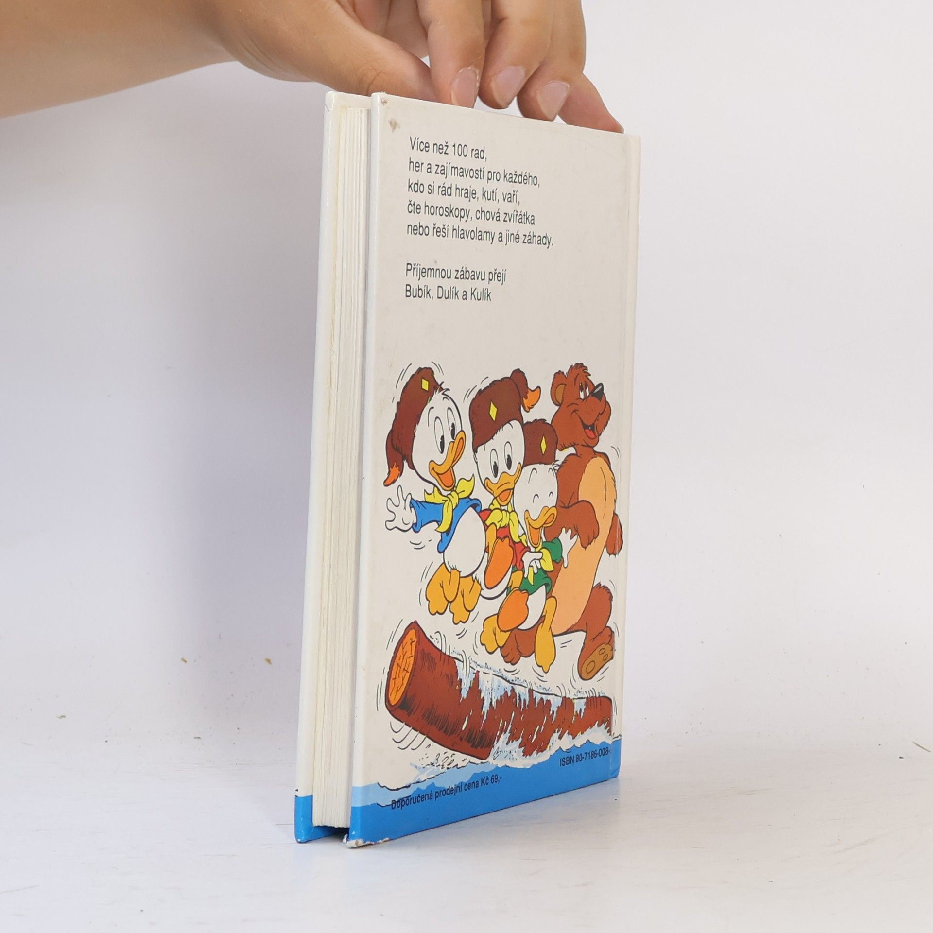 Walt Disney 1. příručka mladých svišťů. Tajná kniha na hraní doma i venku