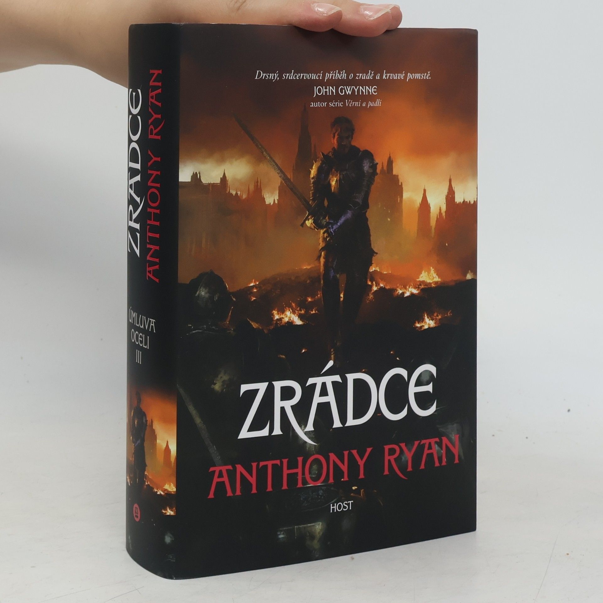 Anthony Ryan Zrádce