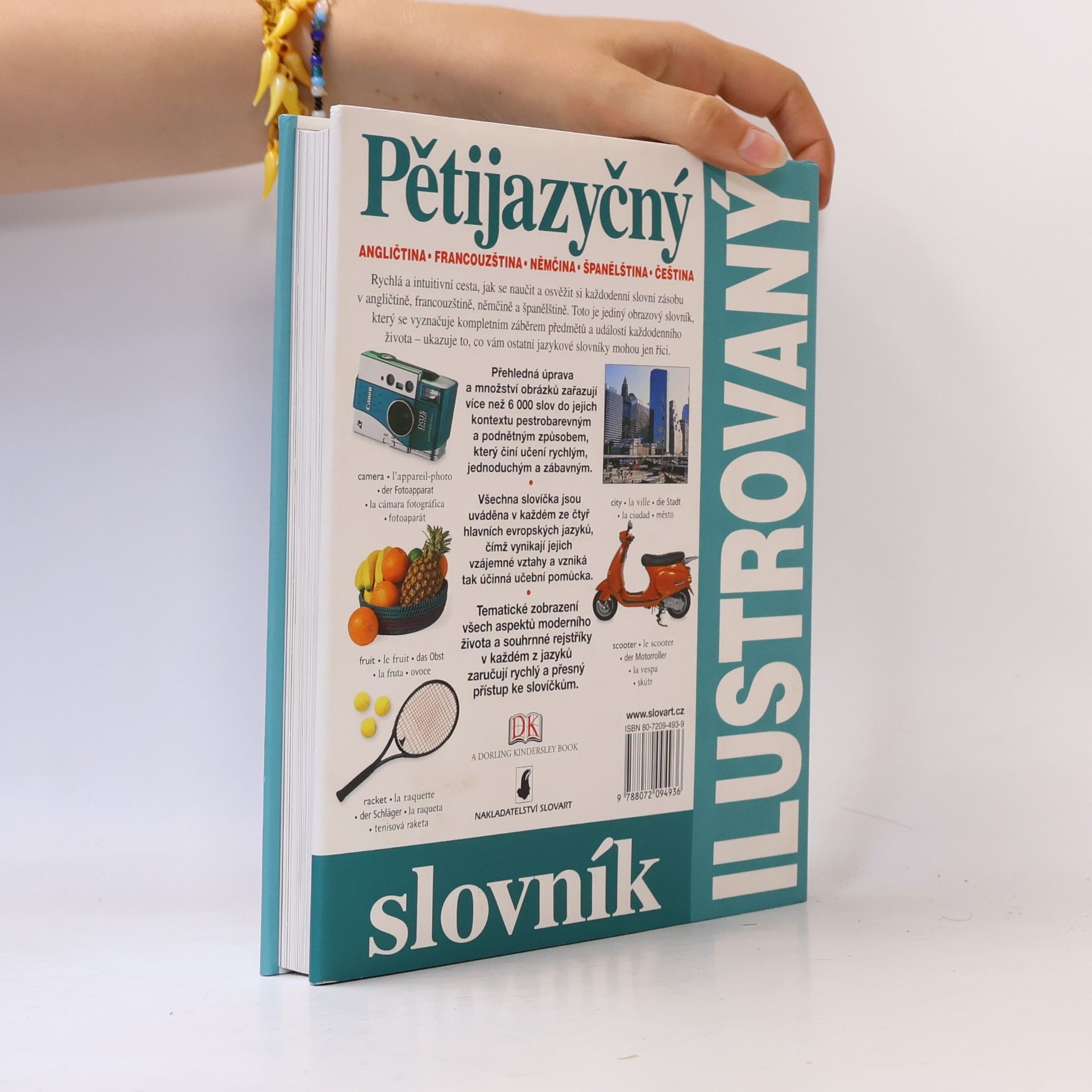 Zuzana Bedřichová Pětijazyčný ilustrovaný slovník :