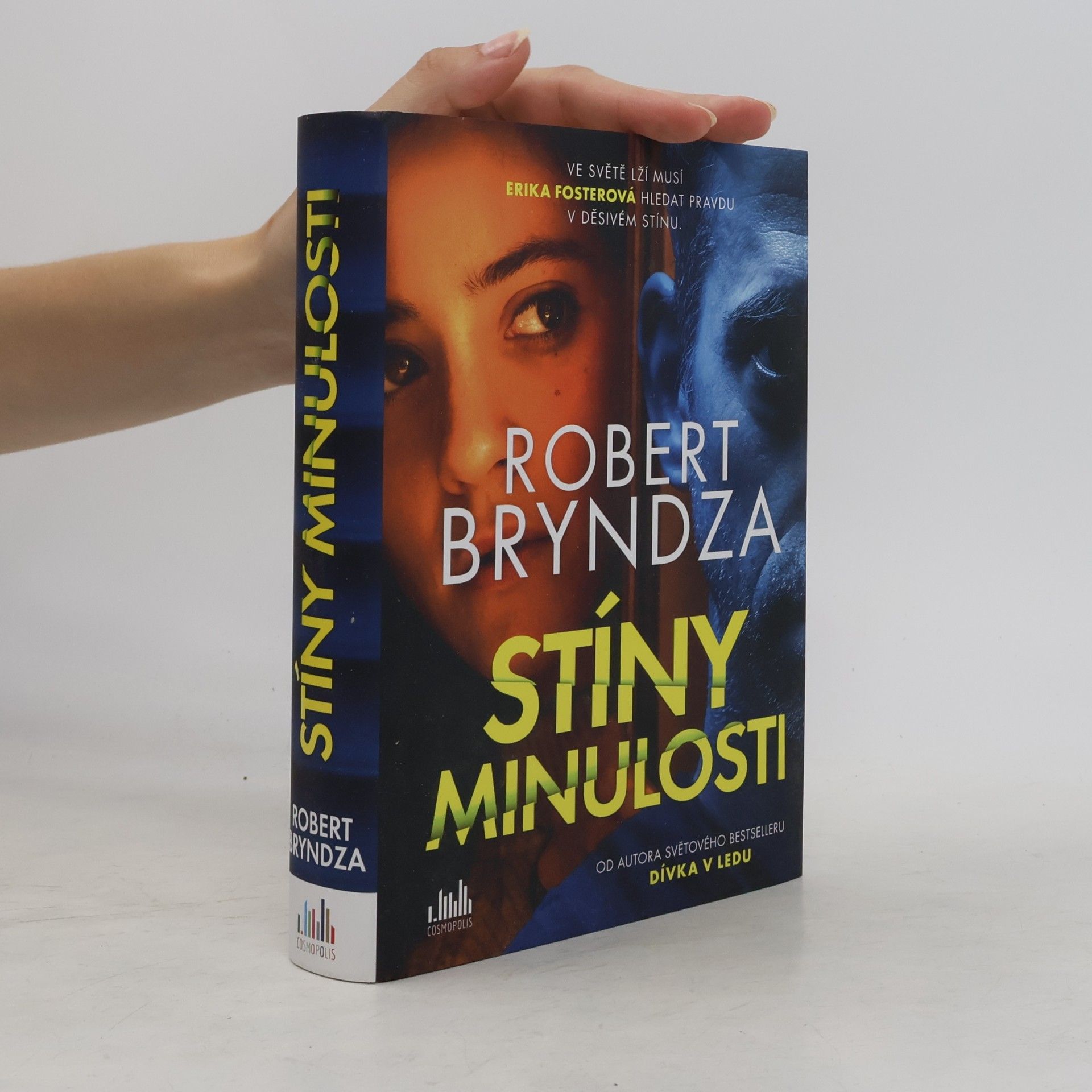 Stíny minulosti