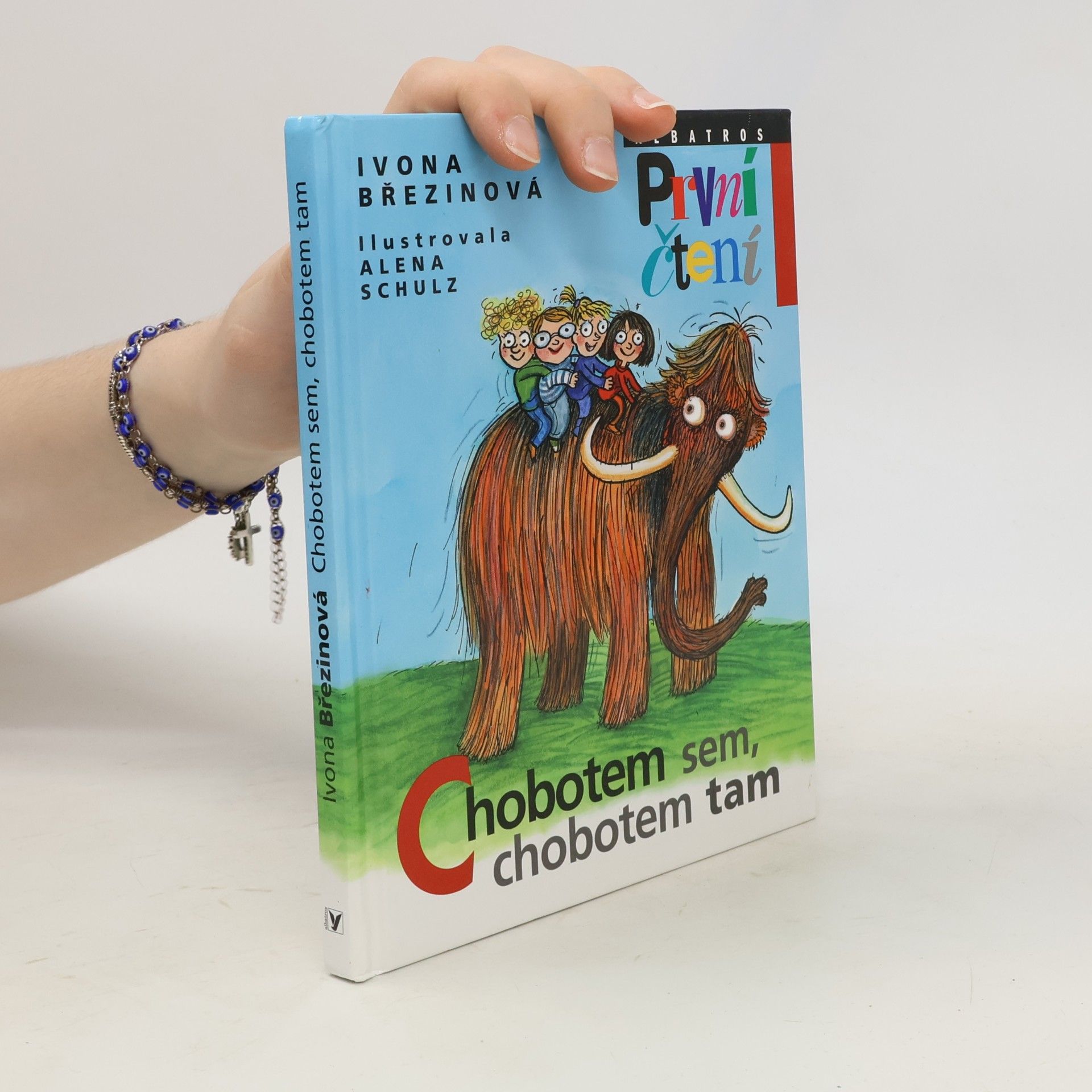 Ivona Březinová Chobotem sem, chobotem tam