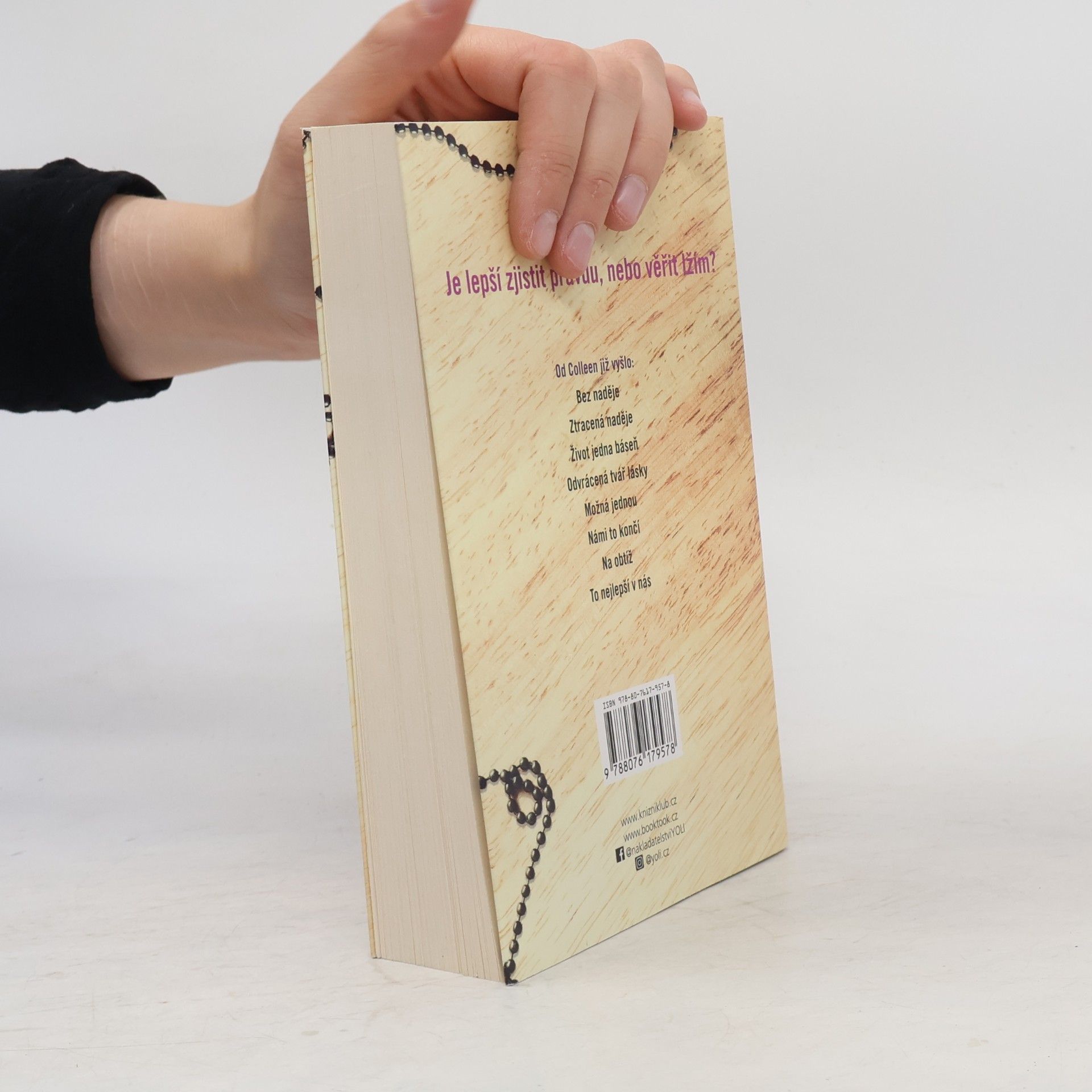 Colleen Hoover Bez naděje