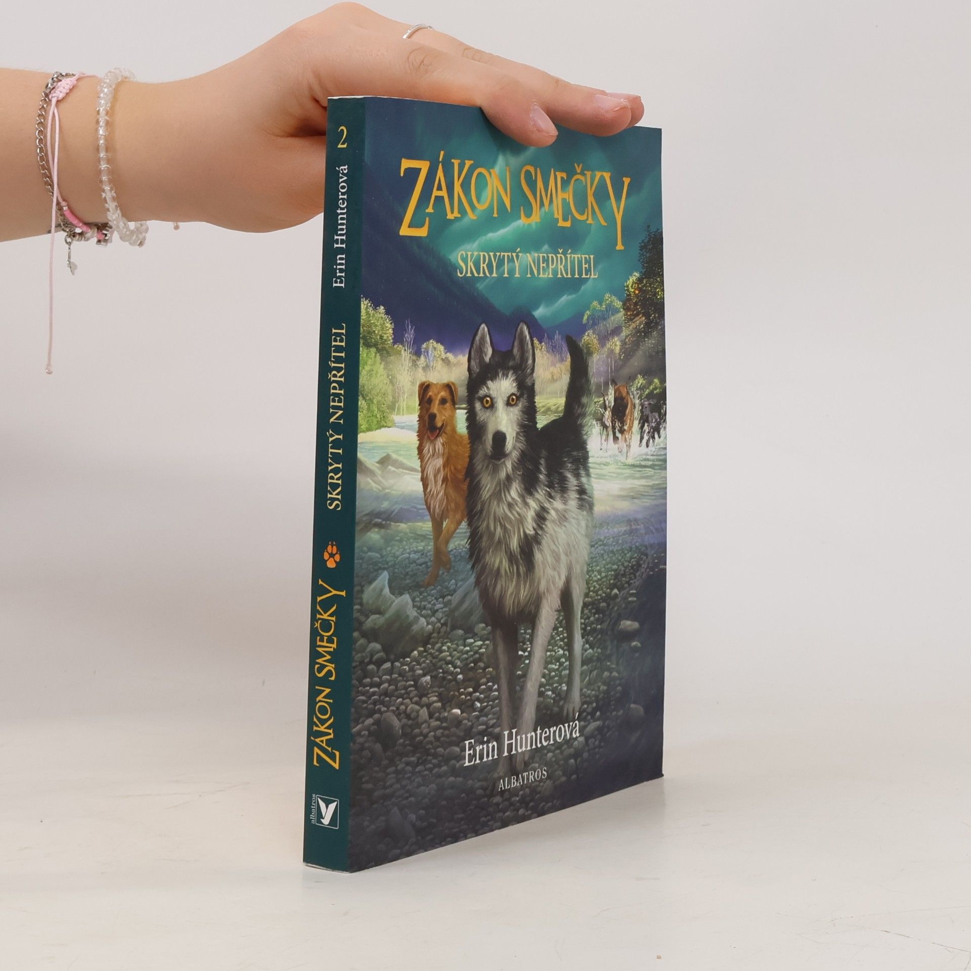 Erin Hunter Zákon smečky: Skrytý nepřítel