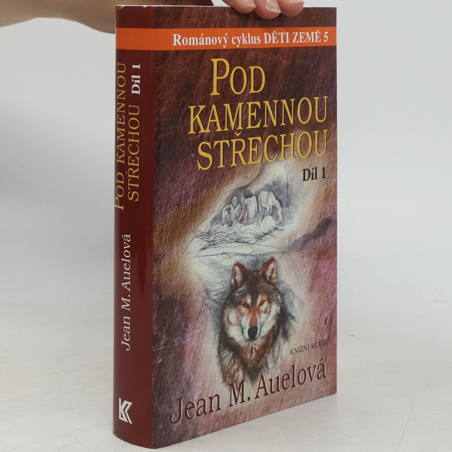 Jean M. Auelová Pod kamennou střechou 1