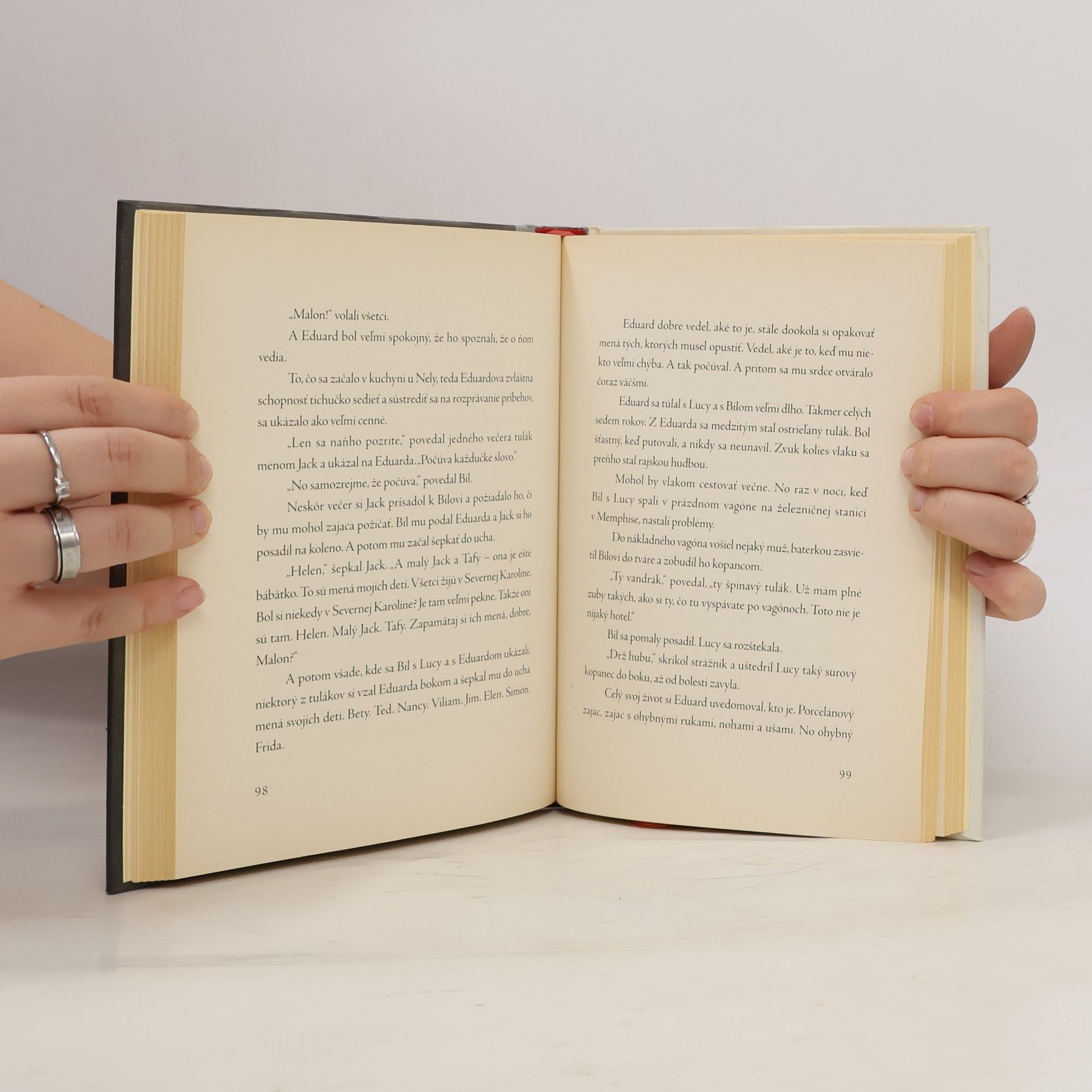 Kate DiCamillo Eduard a jeho zázračná cesta