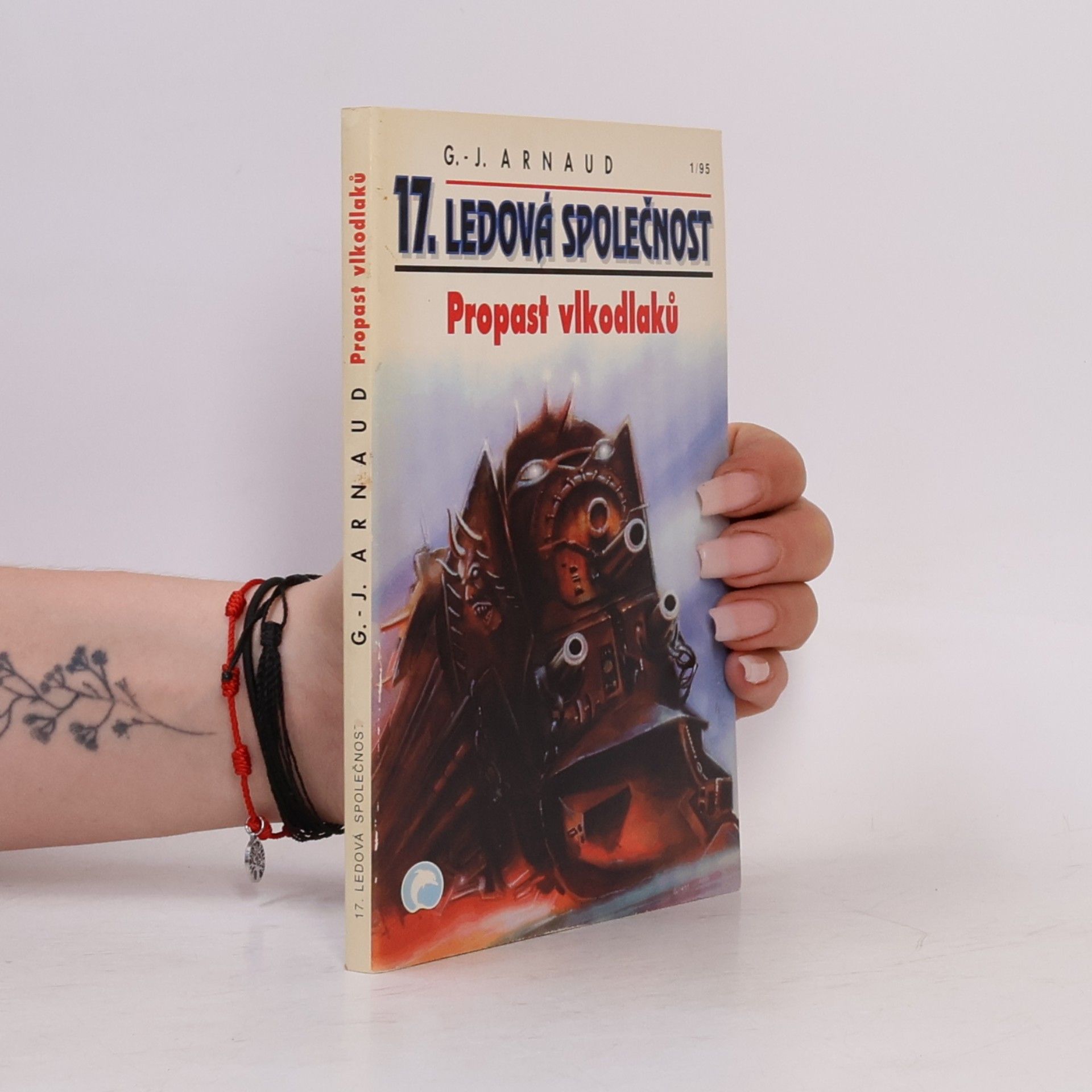 Georges-Jean Arnaud Propast vlkodlaků