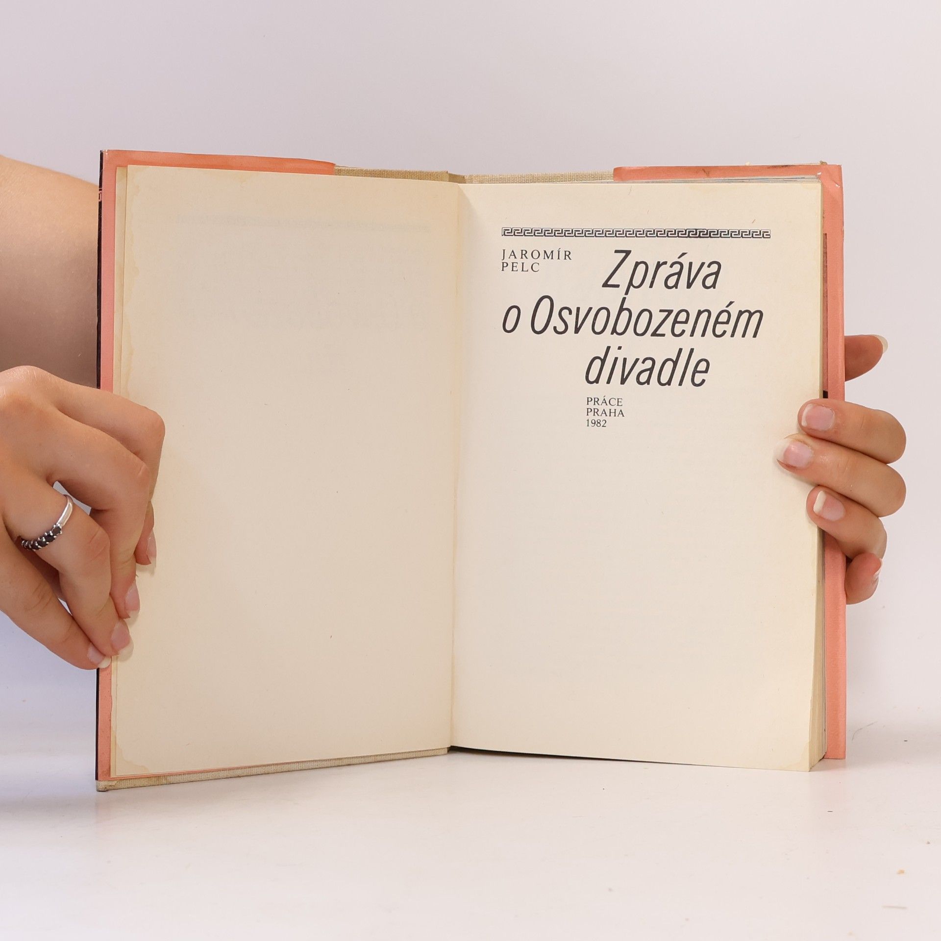 Jaromír Pelc Zpráva o Osvobozeném divadle