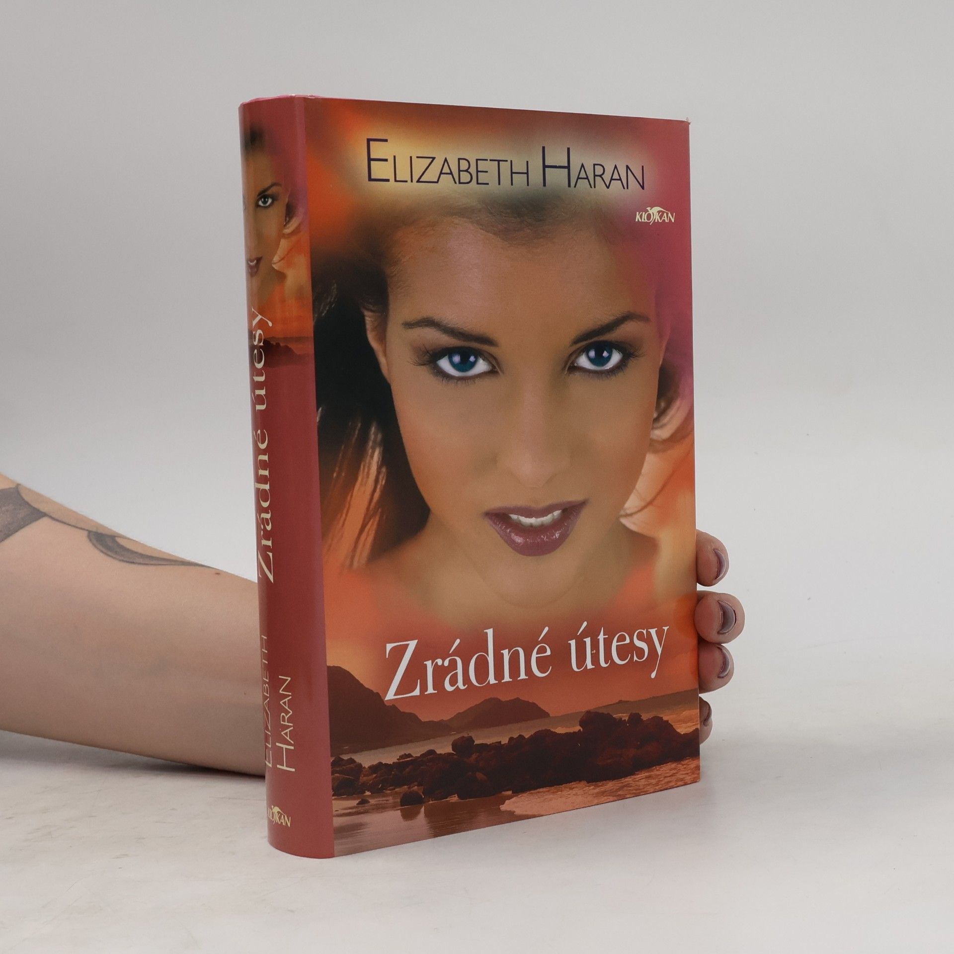 Elizabeth Haran Zrádné útesy