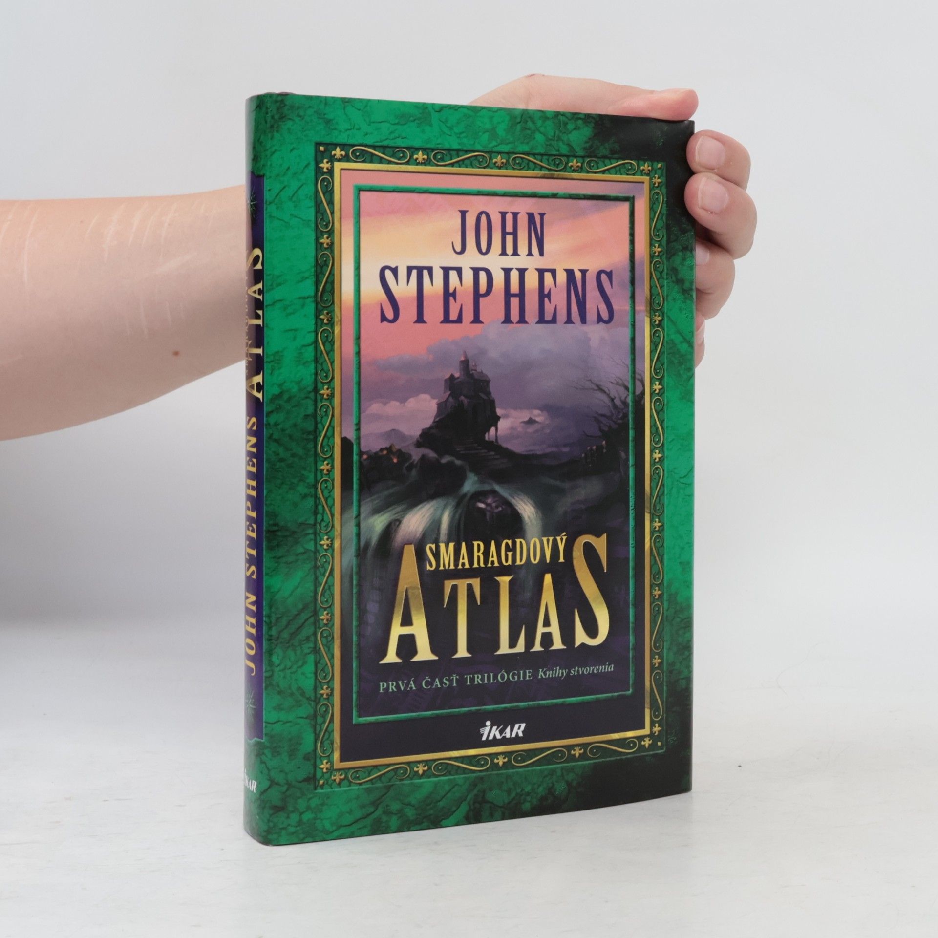 John Stephens Smaragdový atlas
