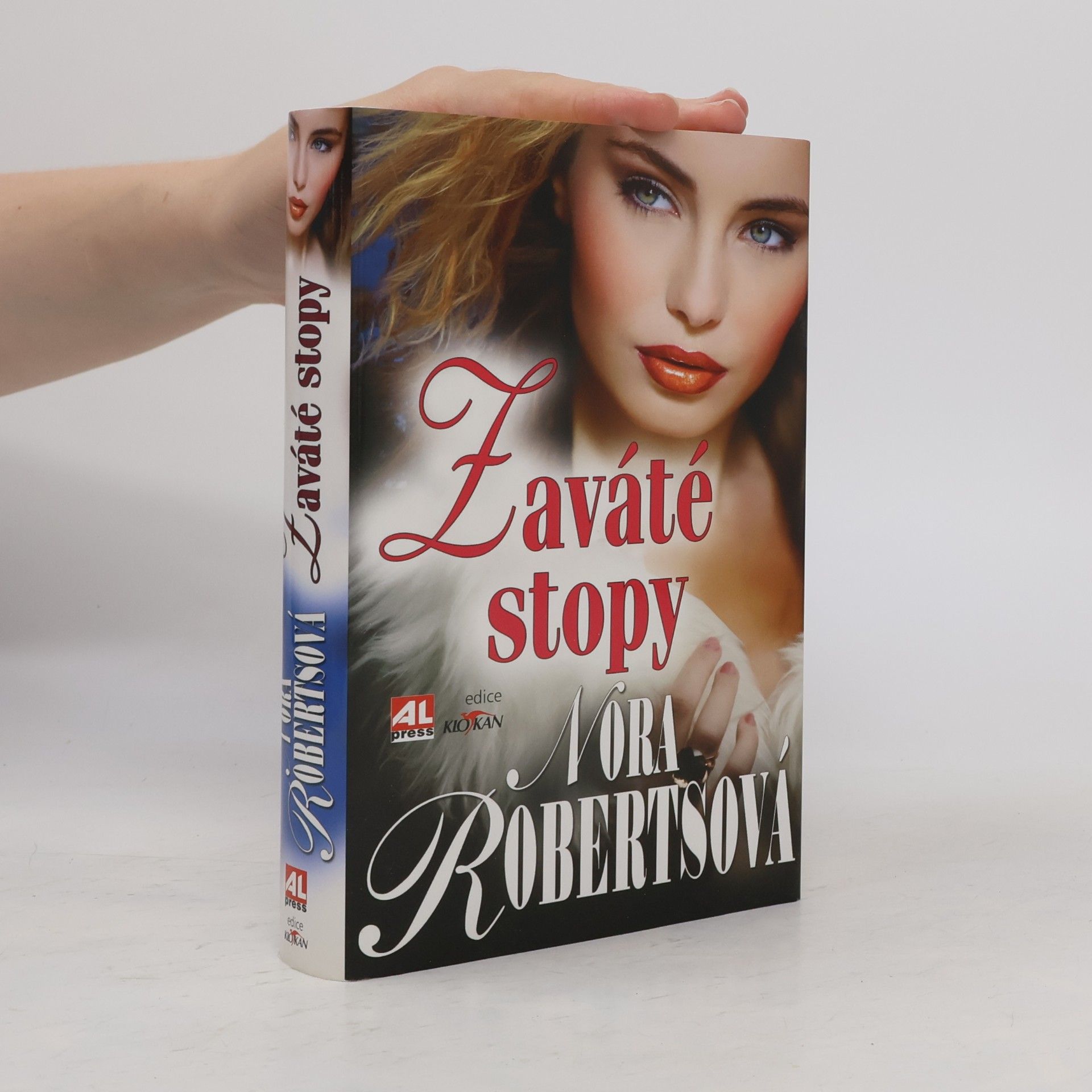 Nora Roberts Zaváté stopy