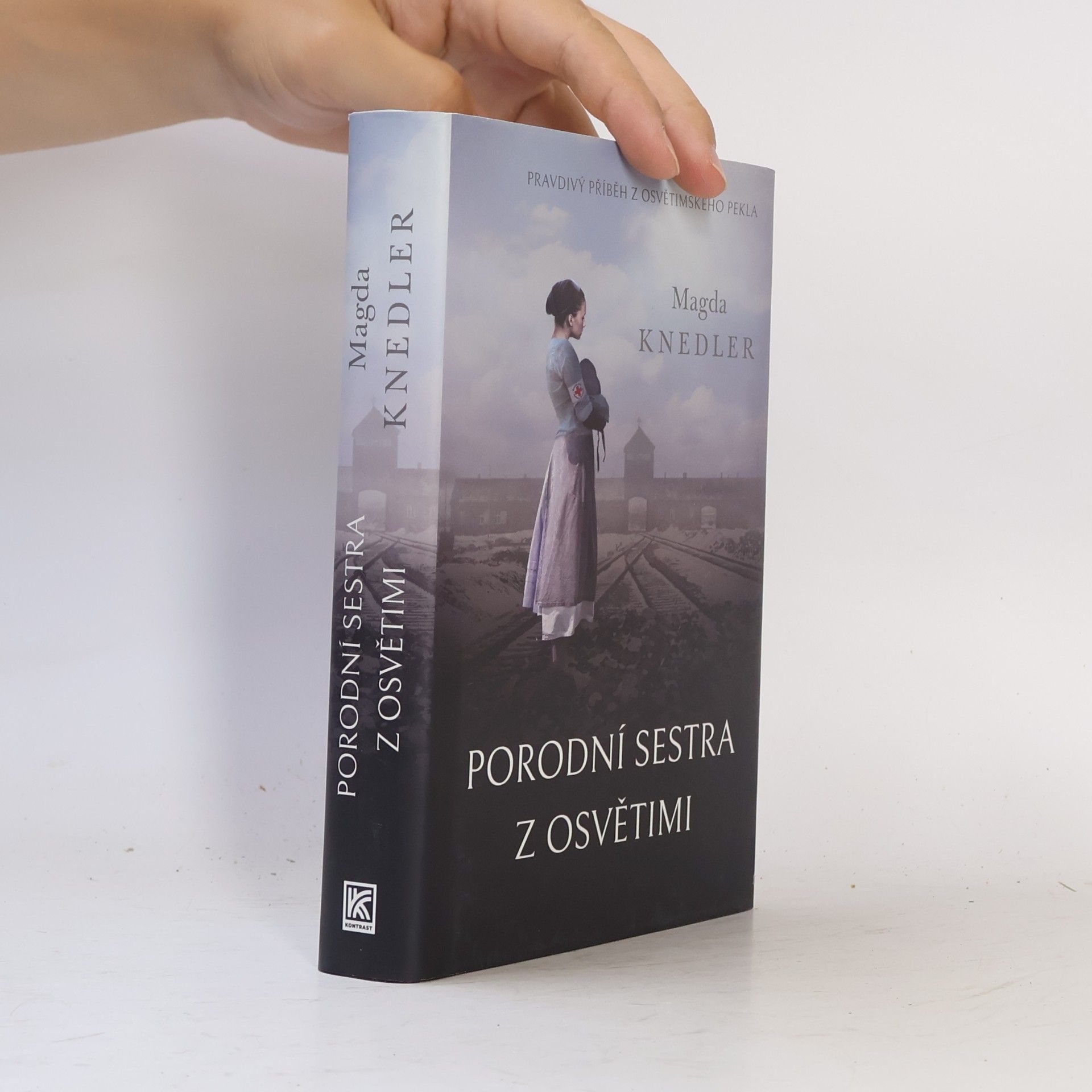Magdalena Knedler Porodní sestra z Osvětimi