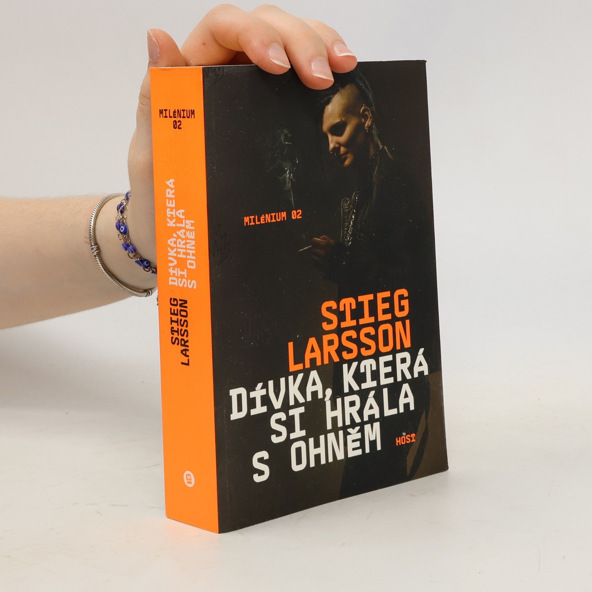 Stieg Larsson Dívka, která si hrála s ohněm