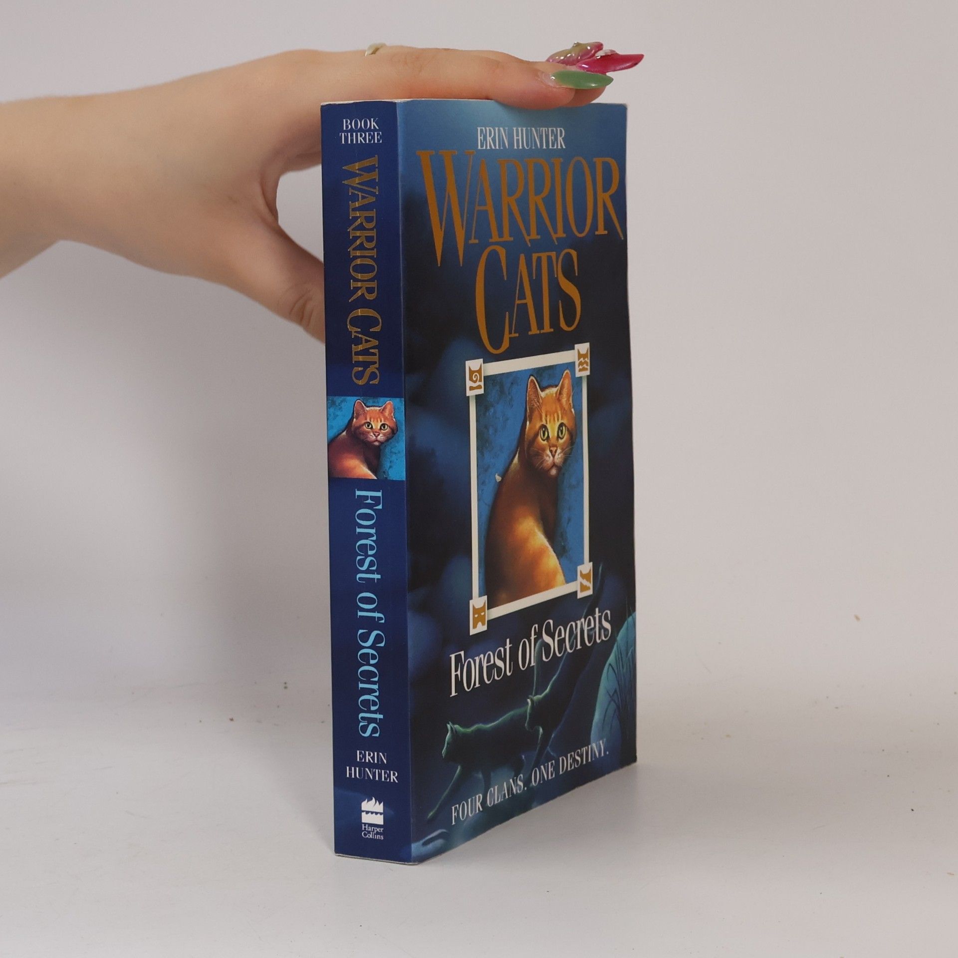 Erin Hunter Forest of Secrets