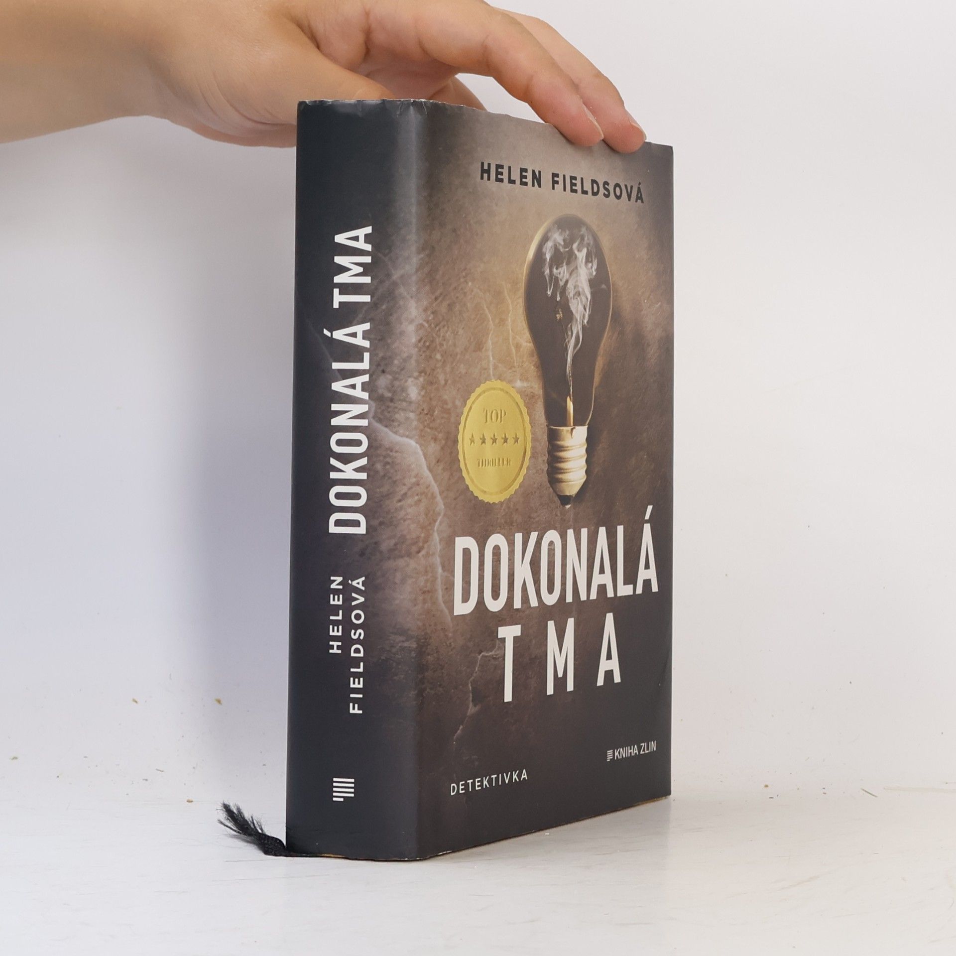 Dokonalá tma