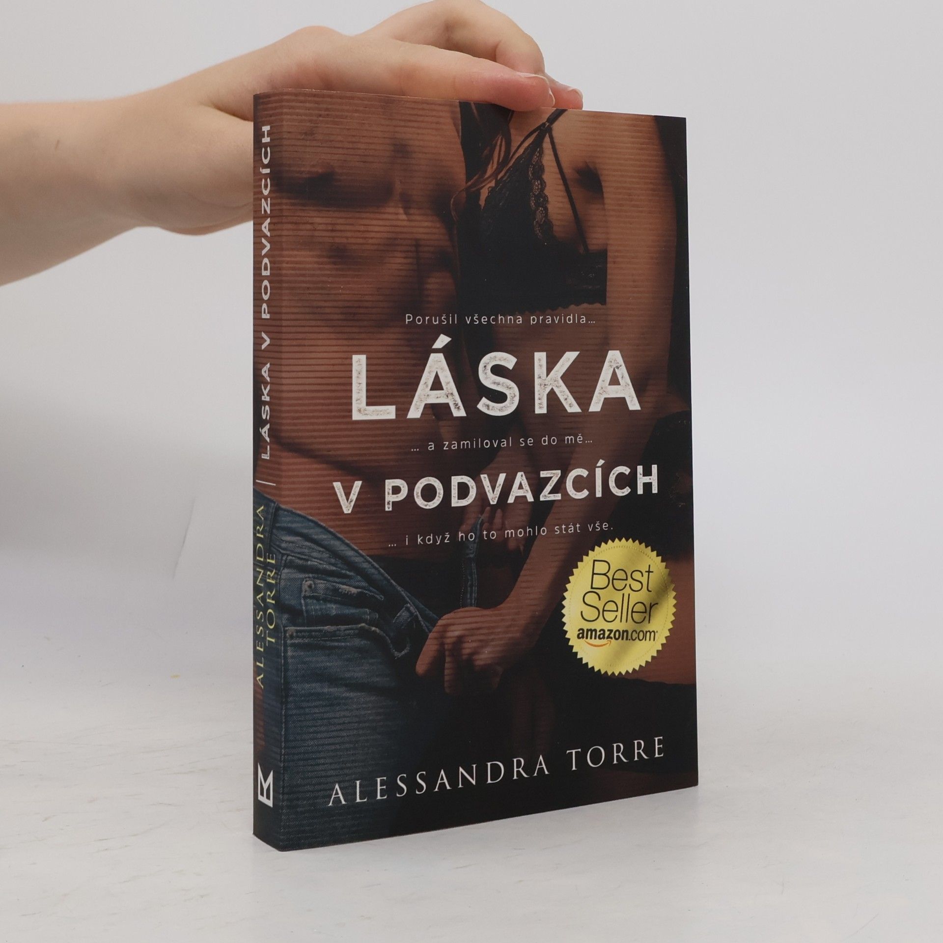 Alessandra Torre Láska v podvazcích