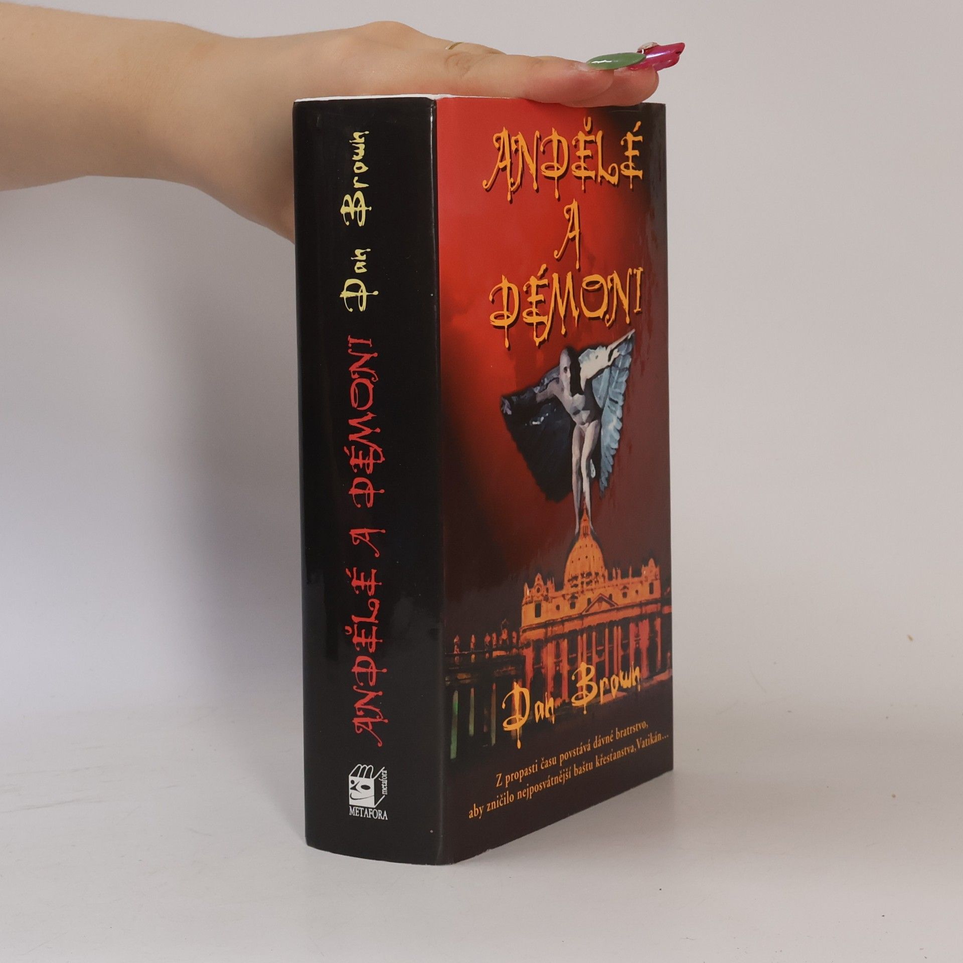 Dan Brown Andělé a démoni