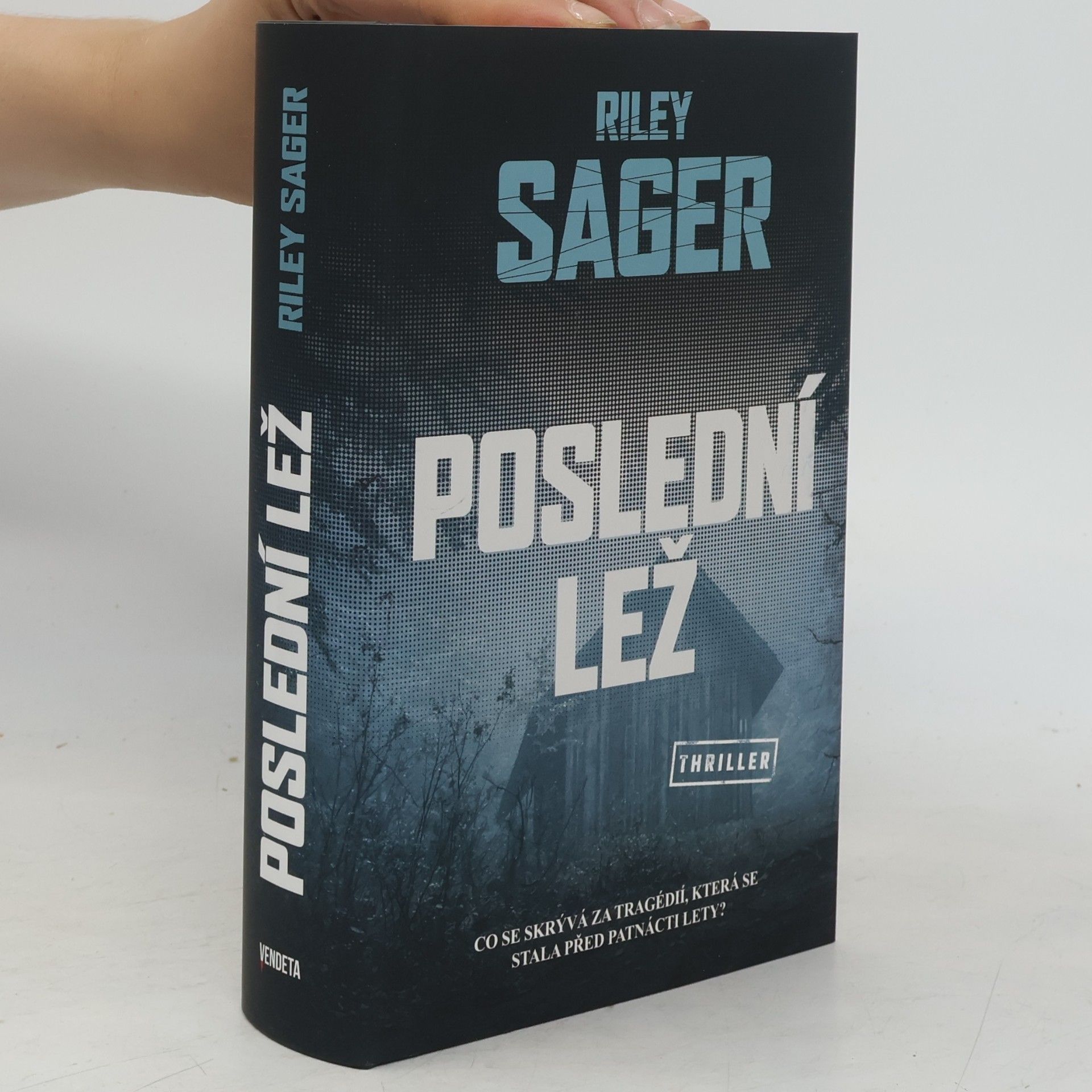Riley Sager Poslední lež