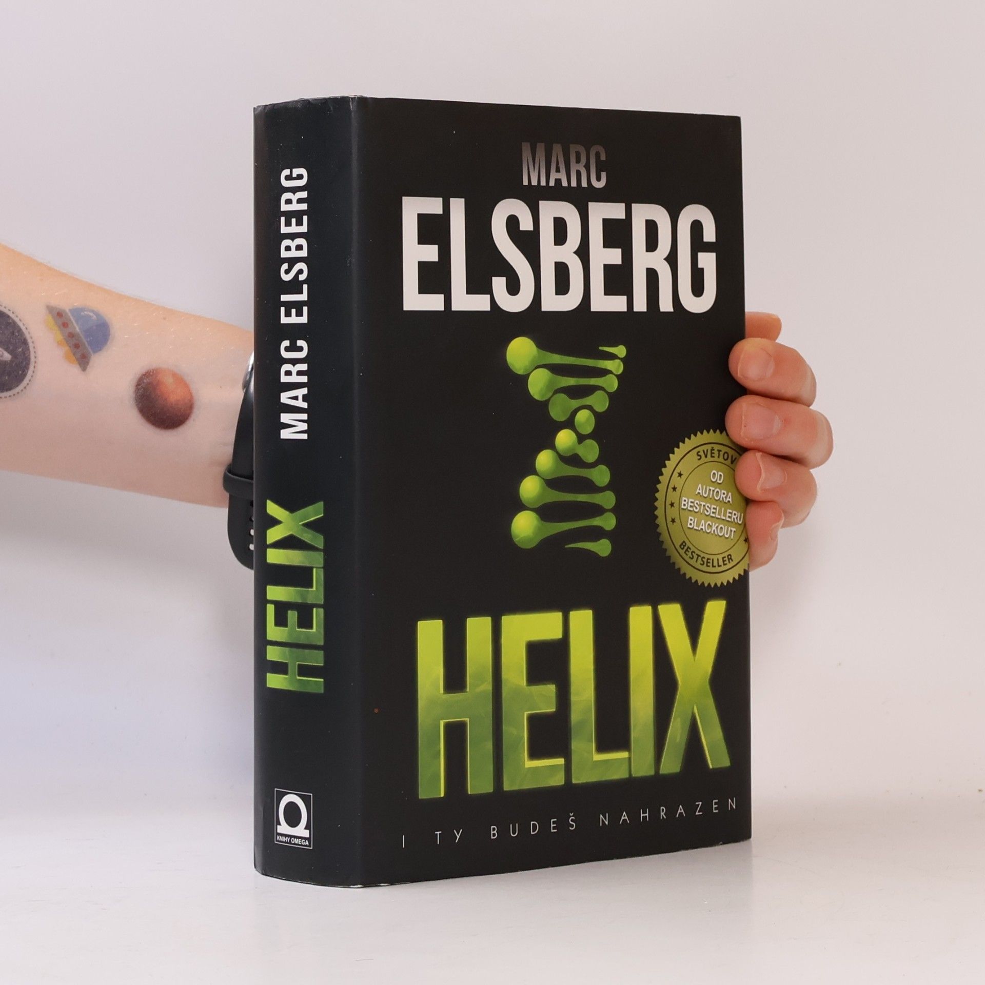 Marc Elsberg Helix: I ty budeš nahrazen
