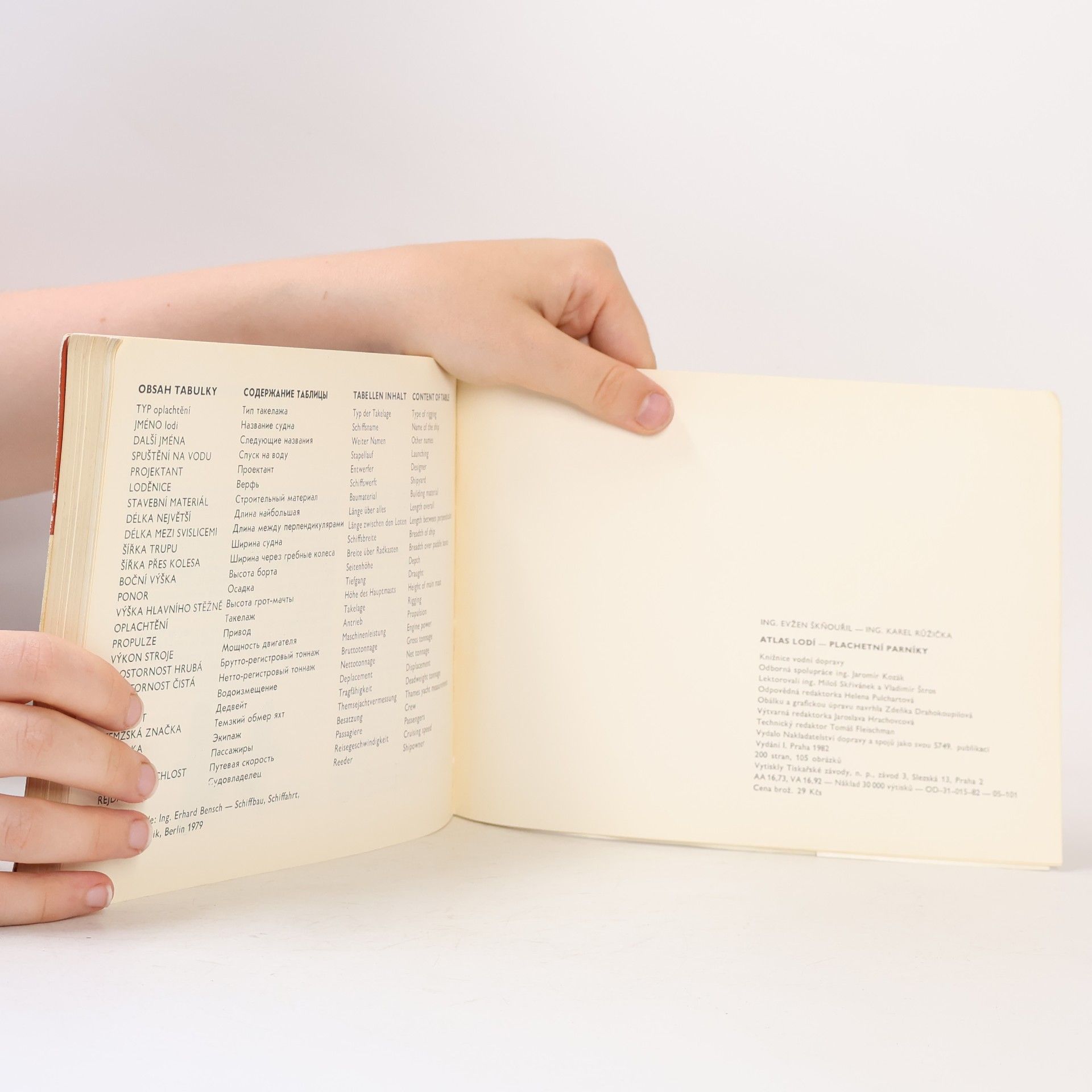 Evžen Škňouřil Atlas lodí 2. Plachetní parníky
