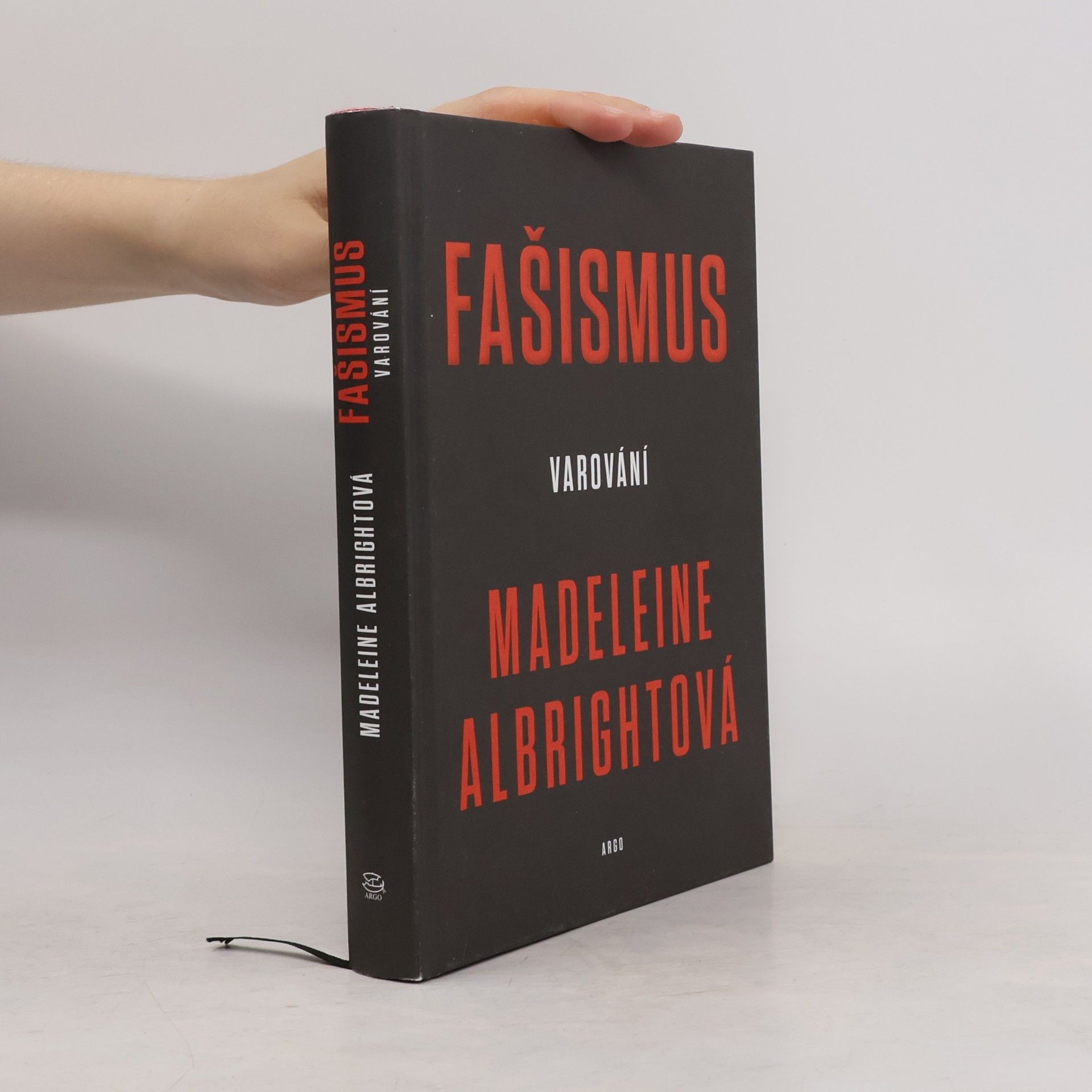 Madeleine Korbel Albright Fašismus: Varování