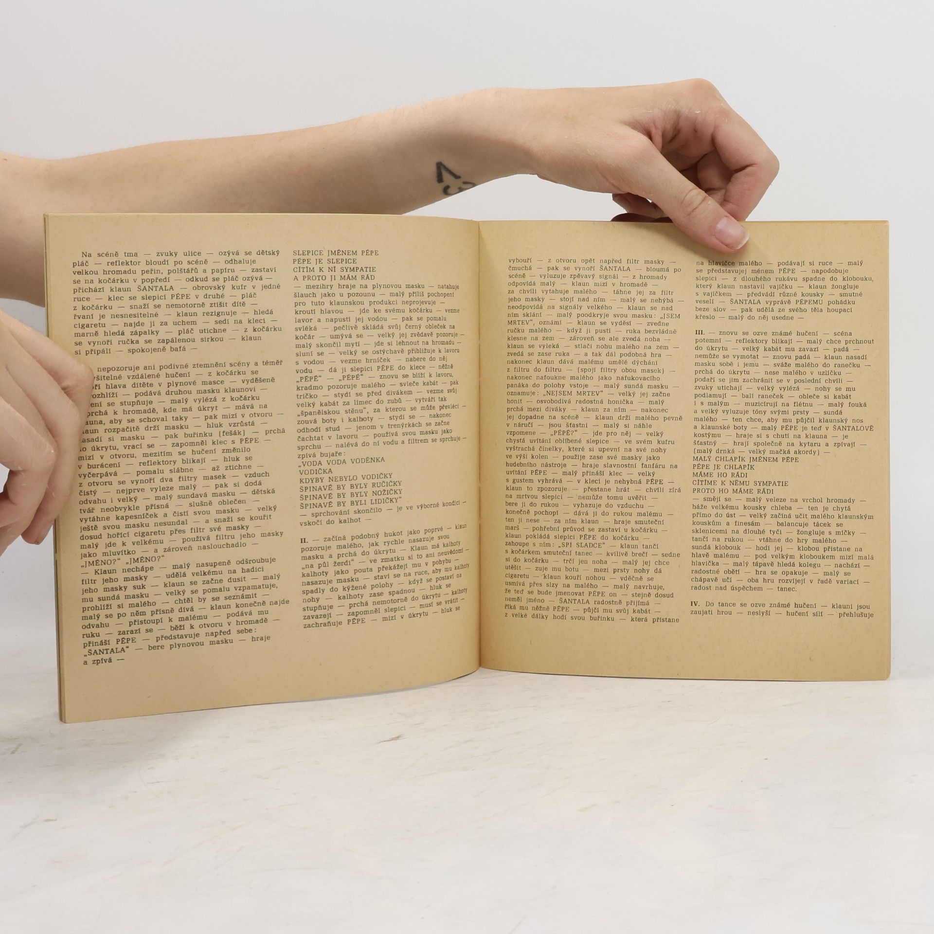 kolektiv Libreta moderním pantomimy