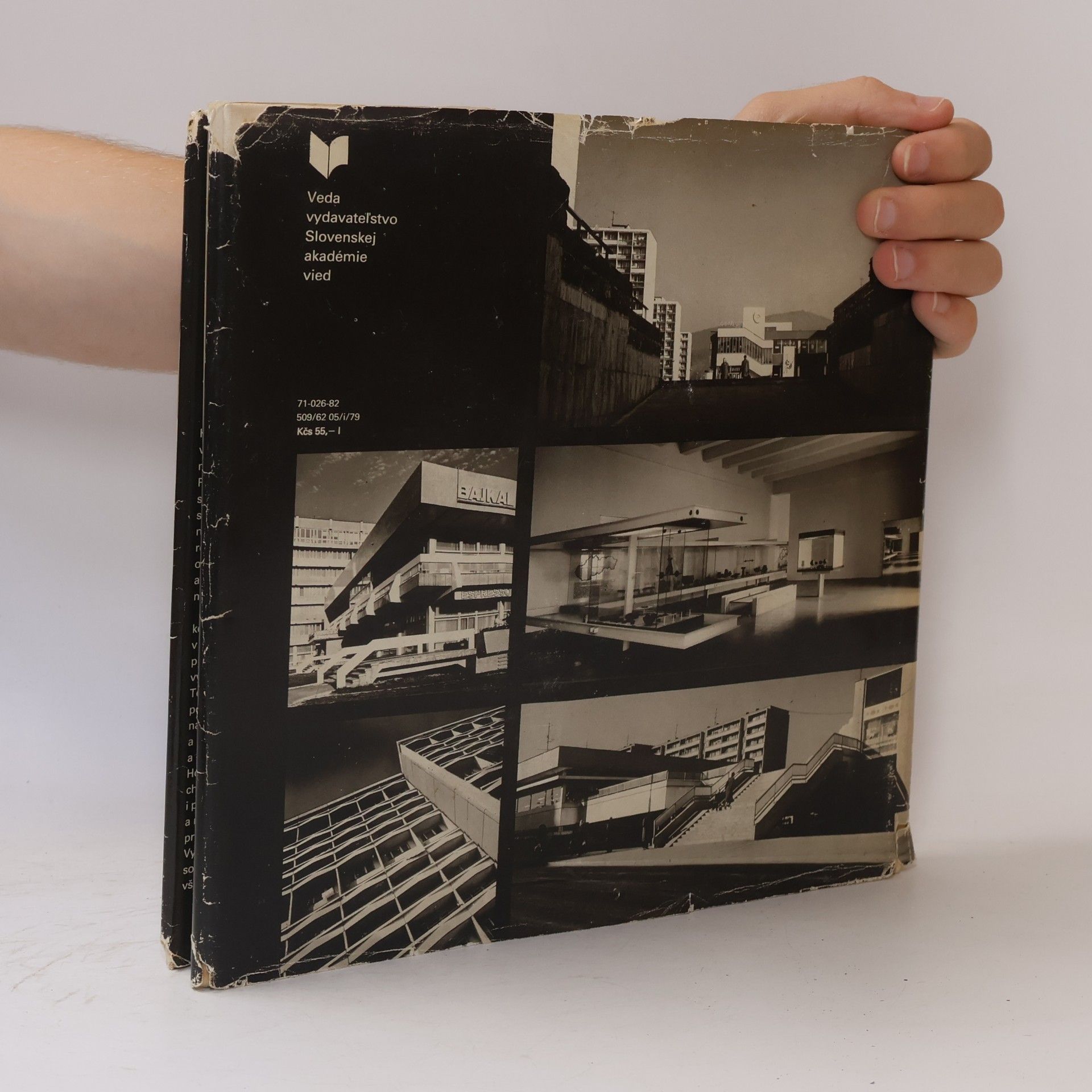 Tibor Zalčík Slovenská architektúra 1976-1980