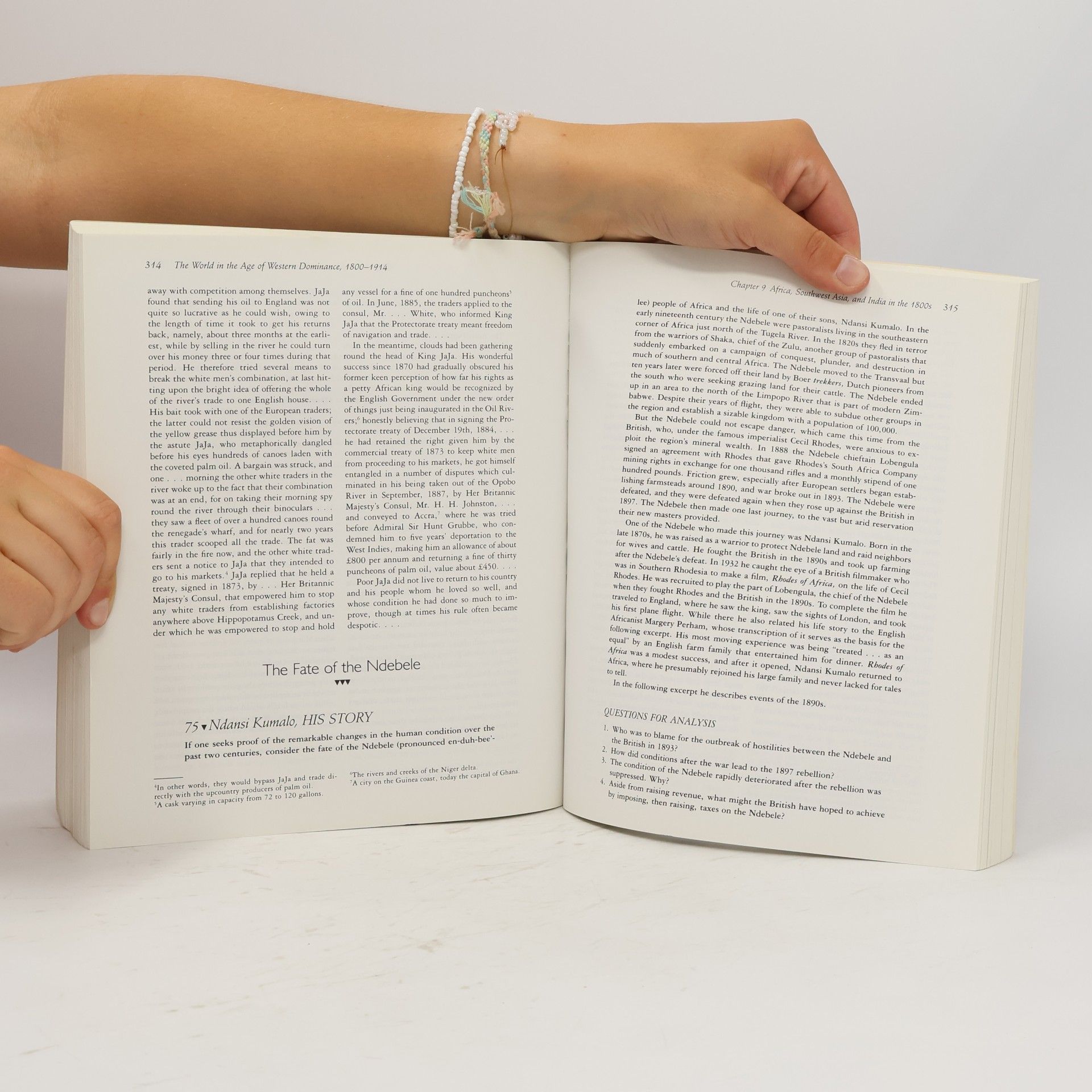 Alfred J. Andrea; James H. Overfield The Human Record