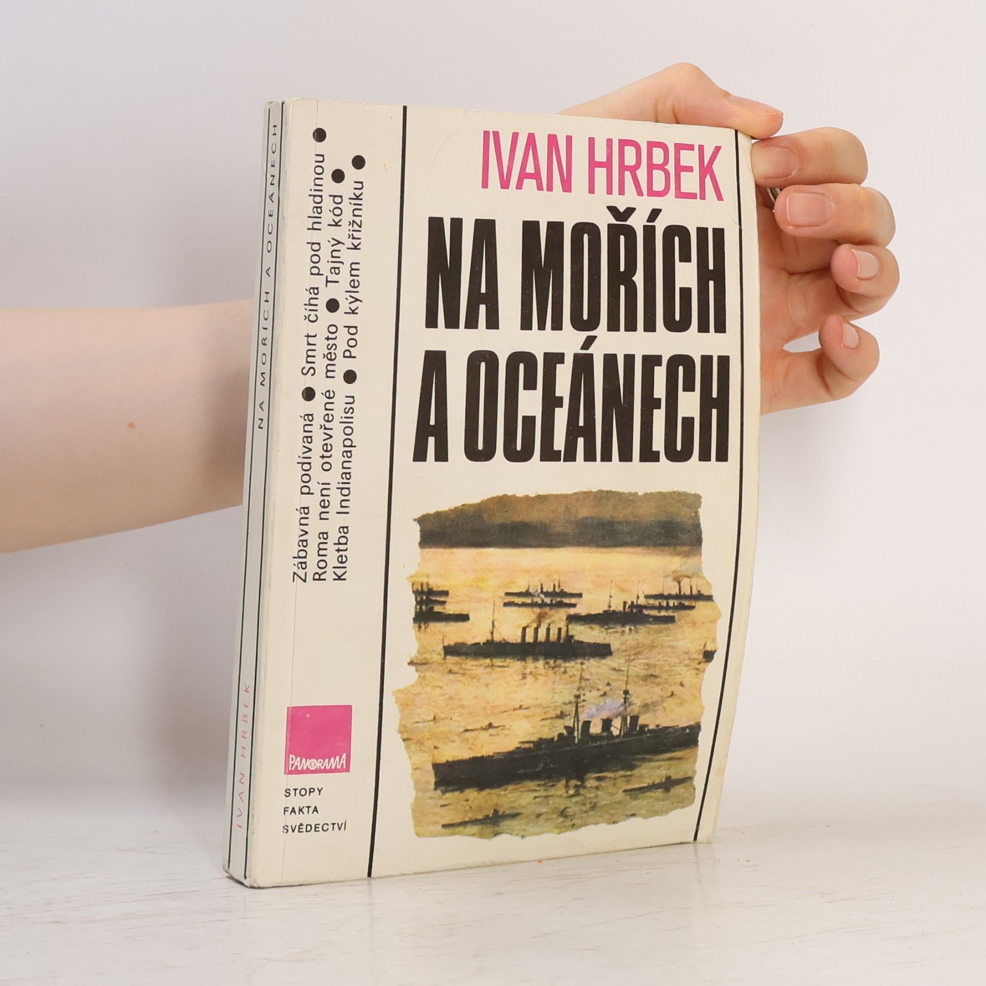 Na mořích a oceánech