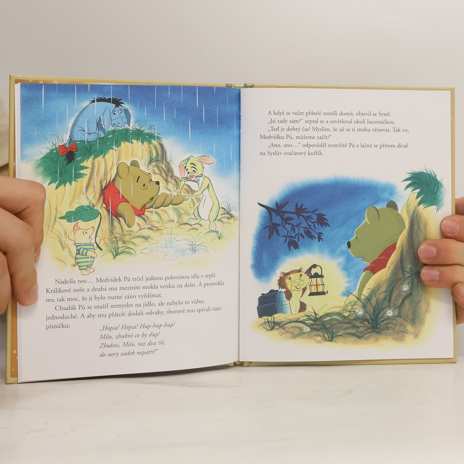 Various authors Zlatá sbírka pohádek 105. Medvídek Pů v úzkých
