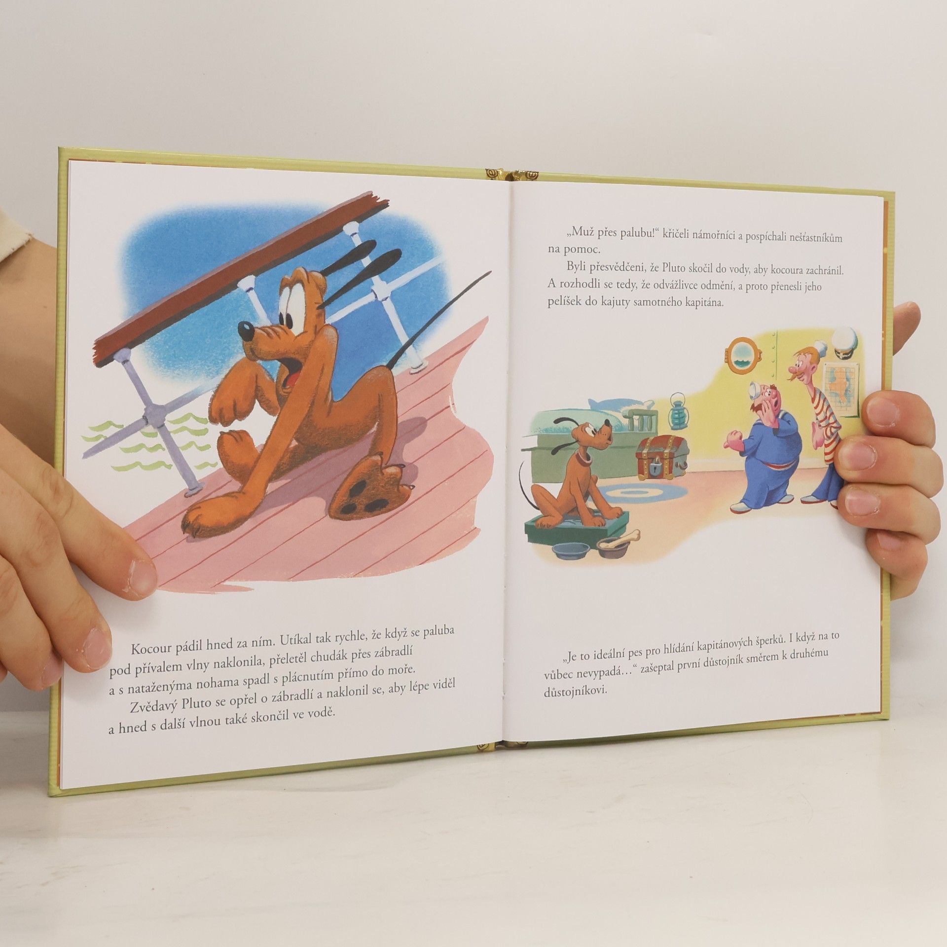 Collectif d'auteurs Zlatá sbírka pohádek 107. Pluto a moře dobrodružství
