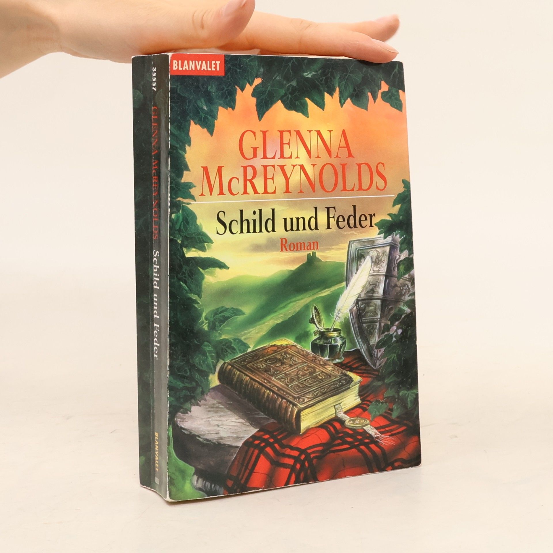 Glenna McReynolds Schild und Feder