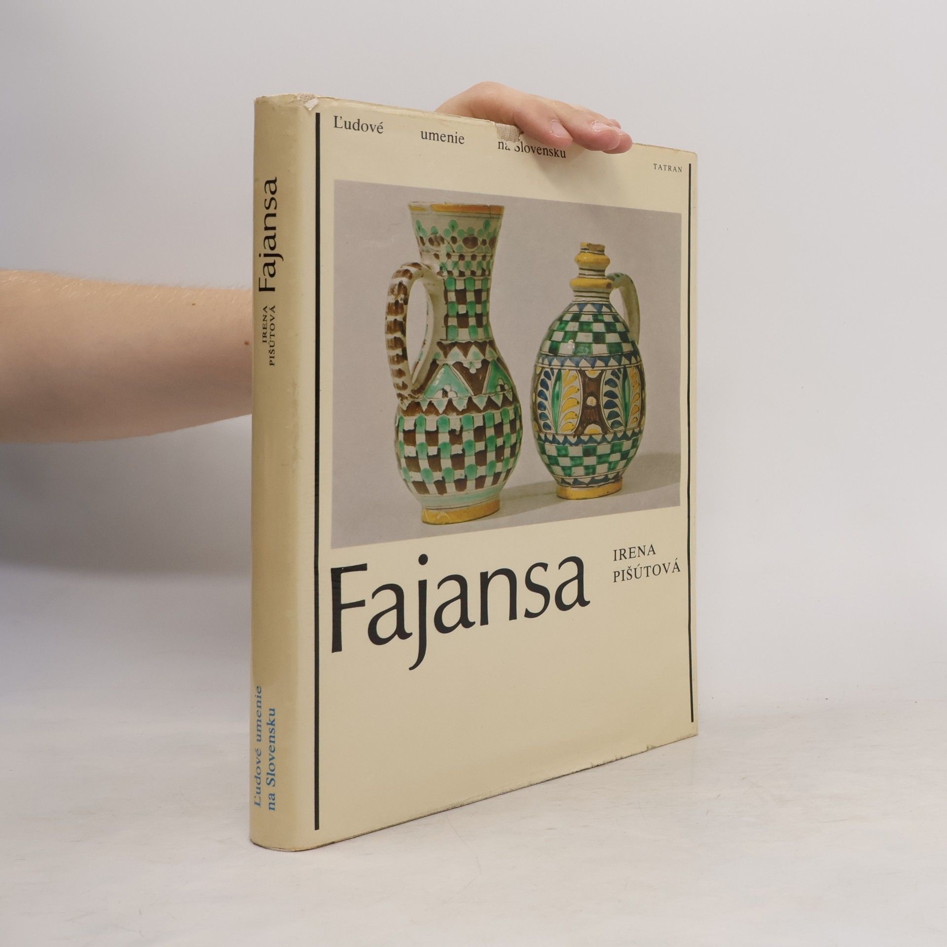 Irena Pišútová Fajansa