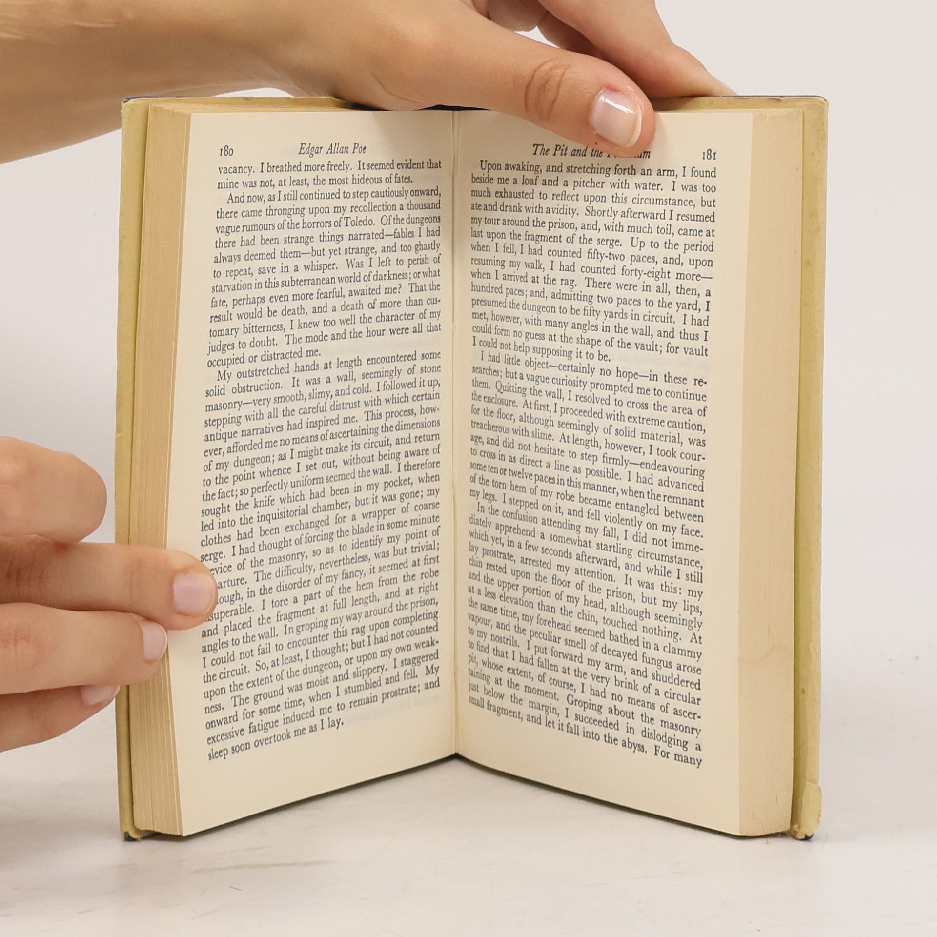 Hugh Walker Selected English Short Stories
