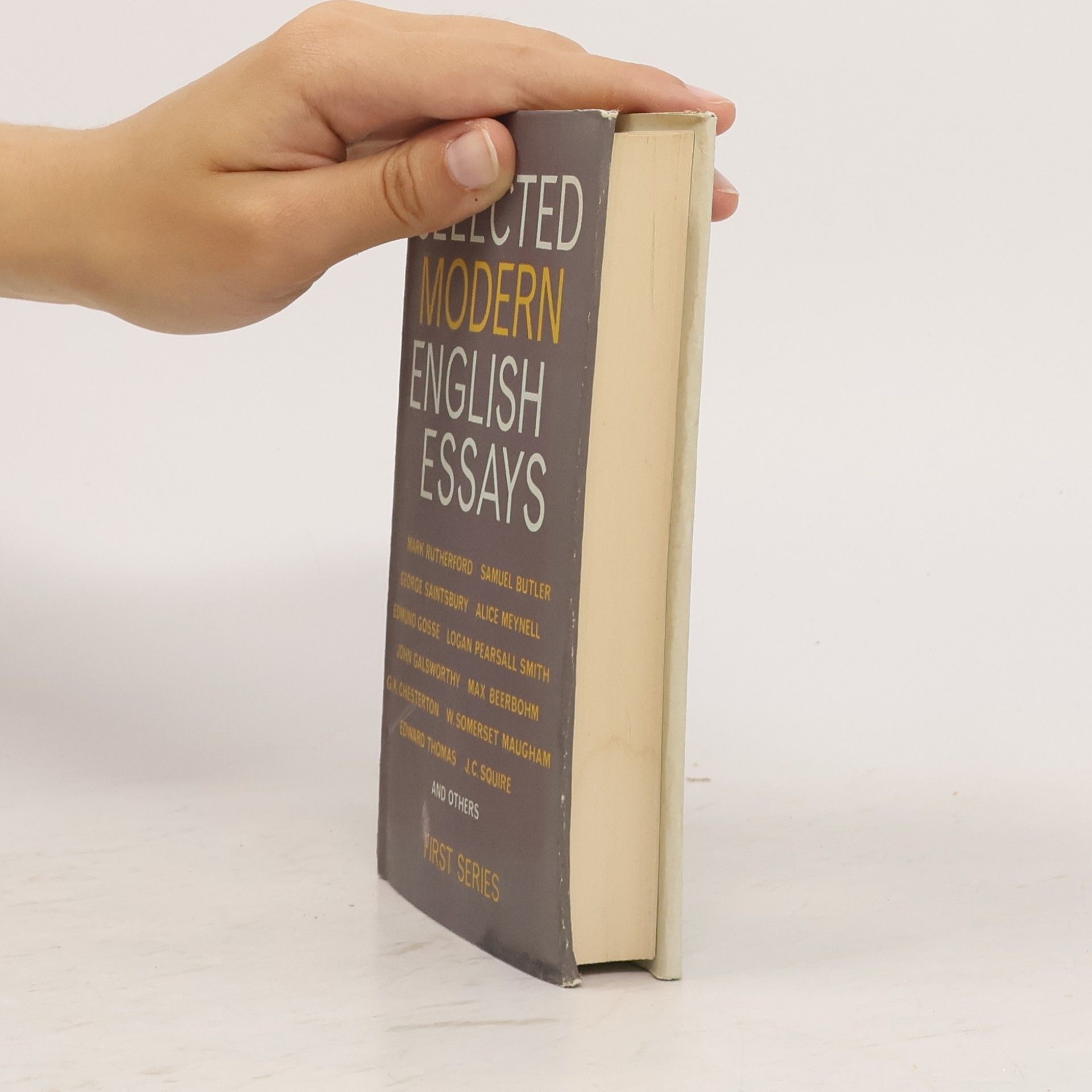 Autores varios Selected Modern English Essays