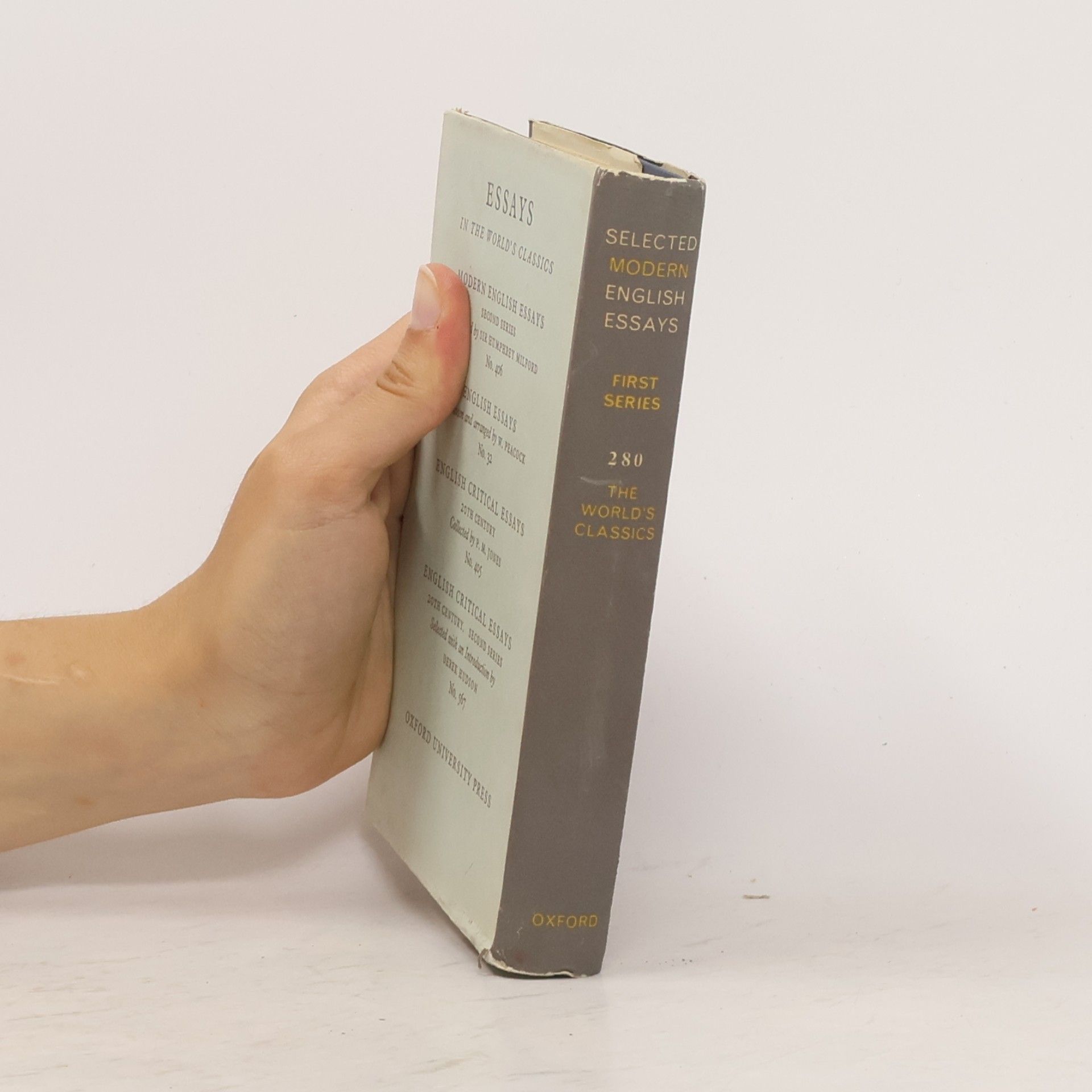 Autores varios Selected Modern English Essays