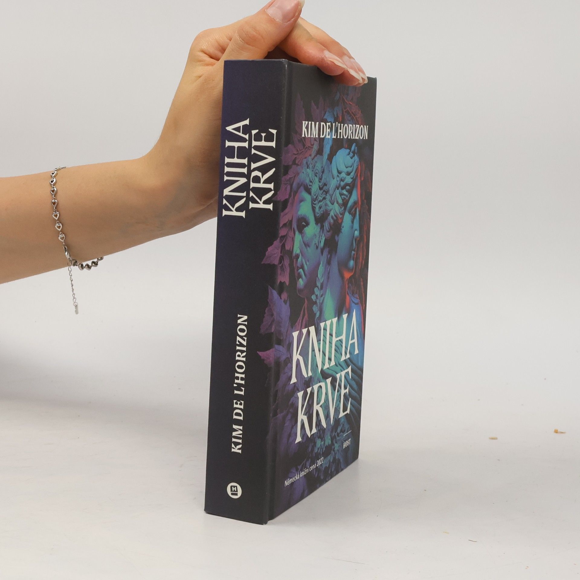 Kim de l. Horizon Kniha krve