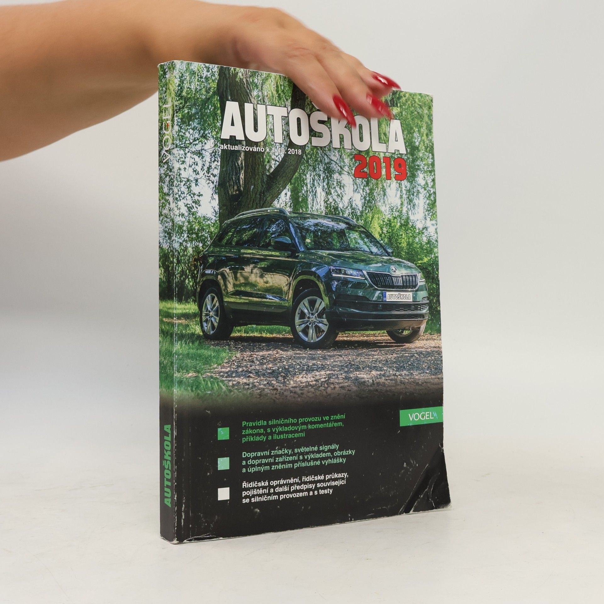 AA.VV. Autoškola 2019