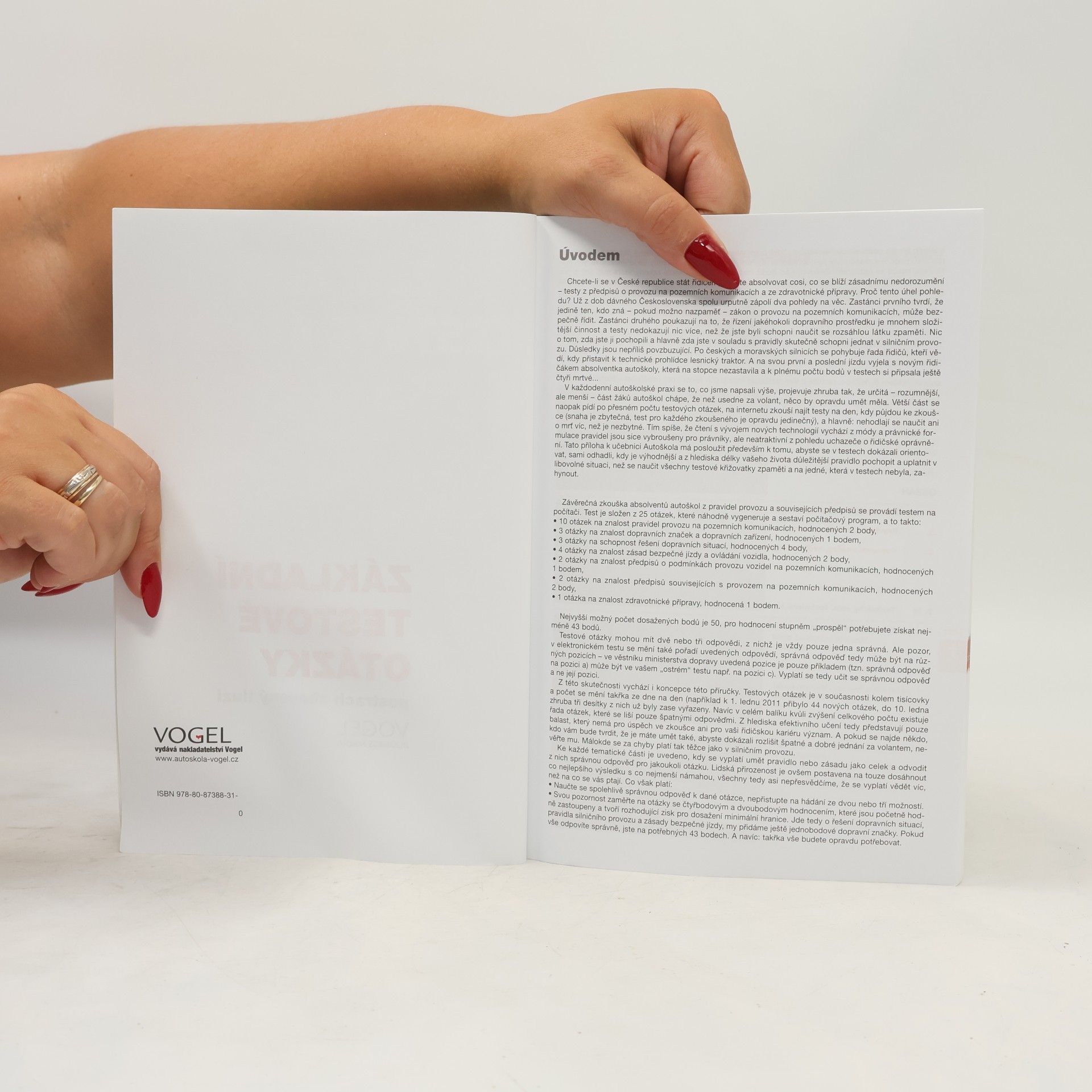 Collectif d'auteurs Základní testové otázky: postrach zbavený iluzí